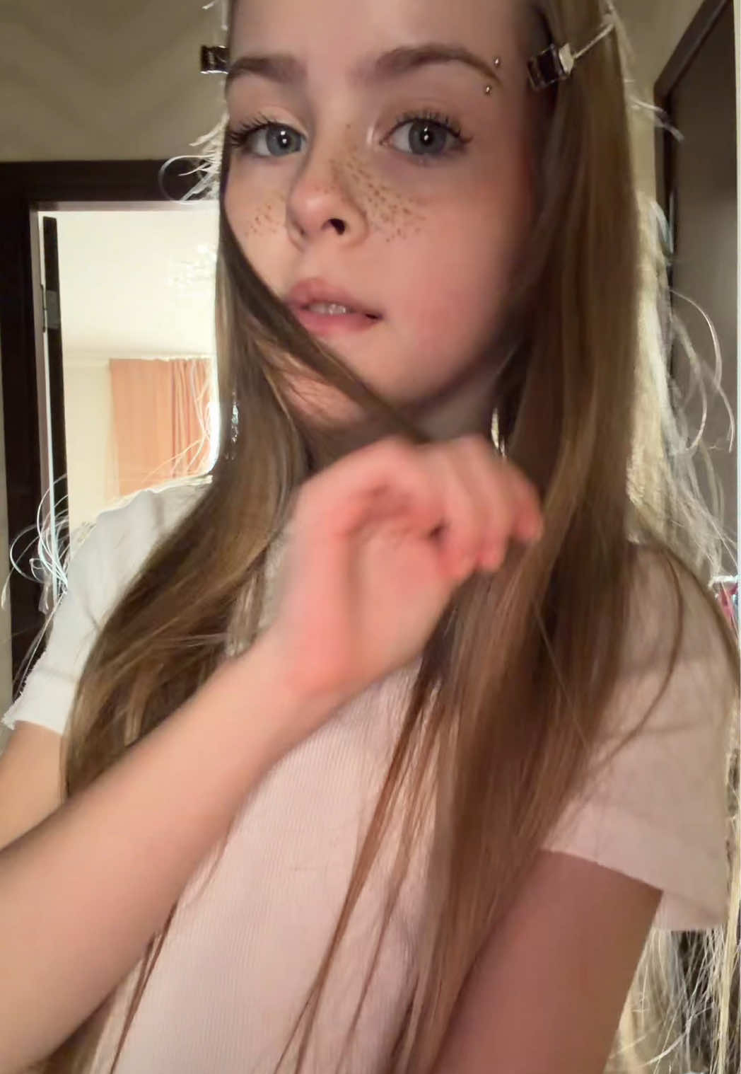 @та самая полина🩷