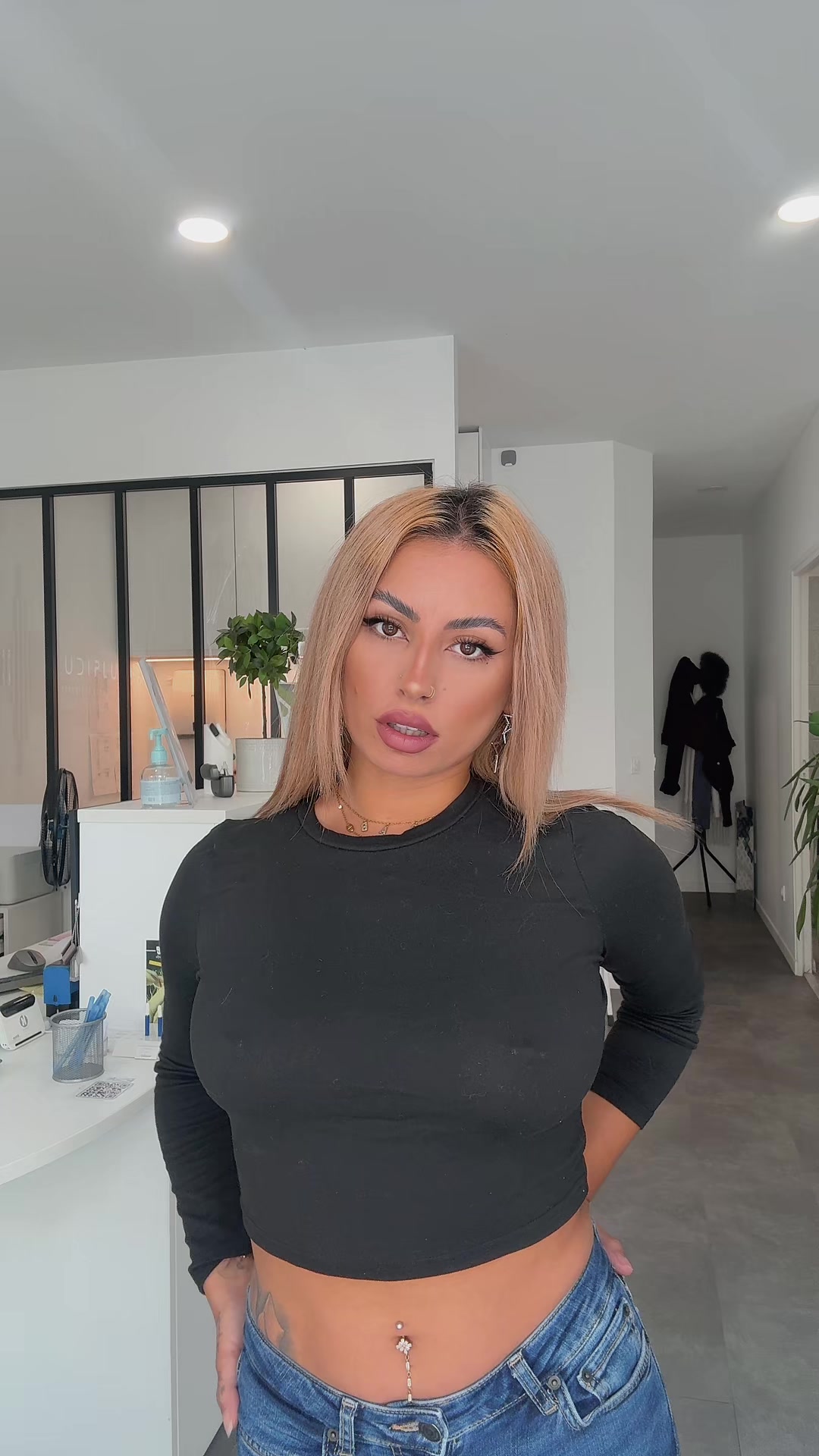@Anth&eacute;a