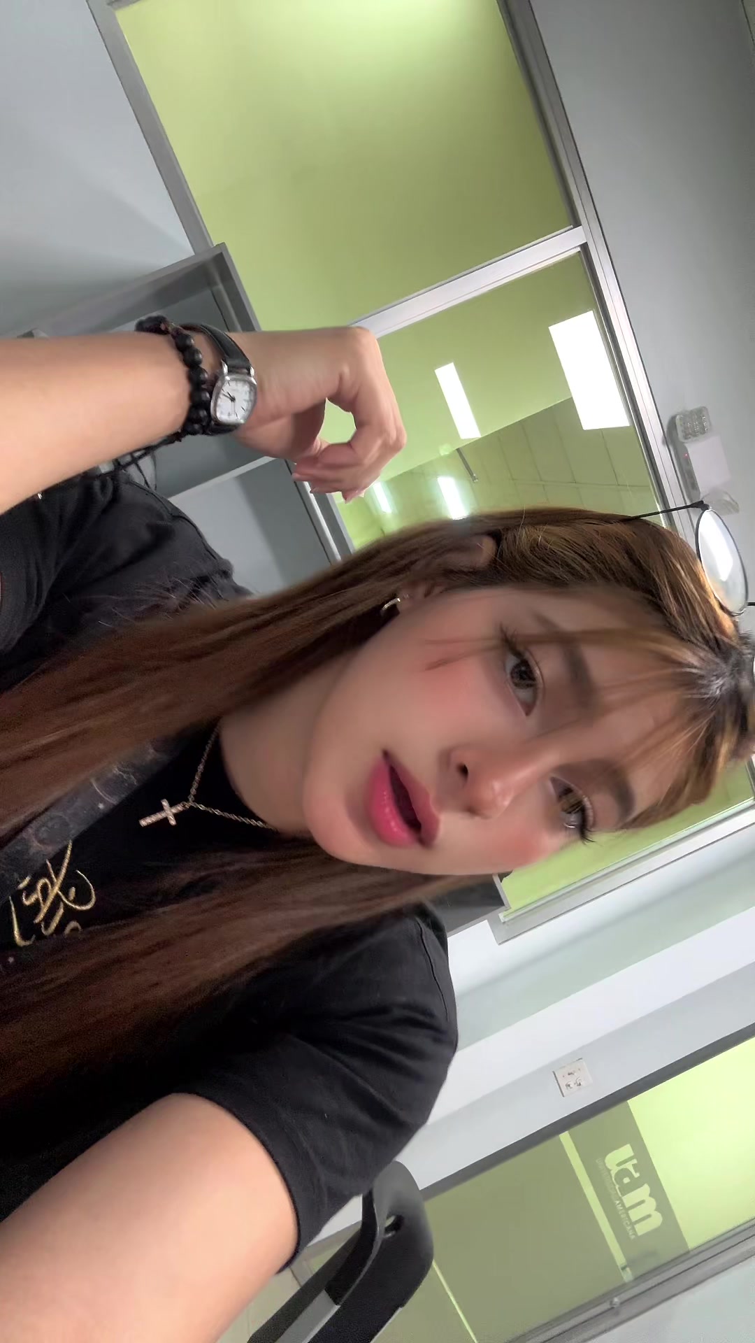 @Cristal_06
