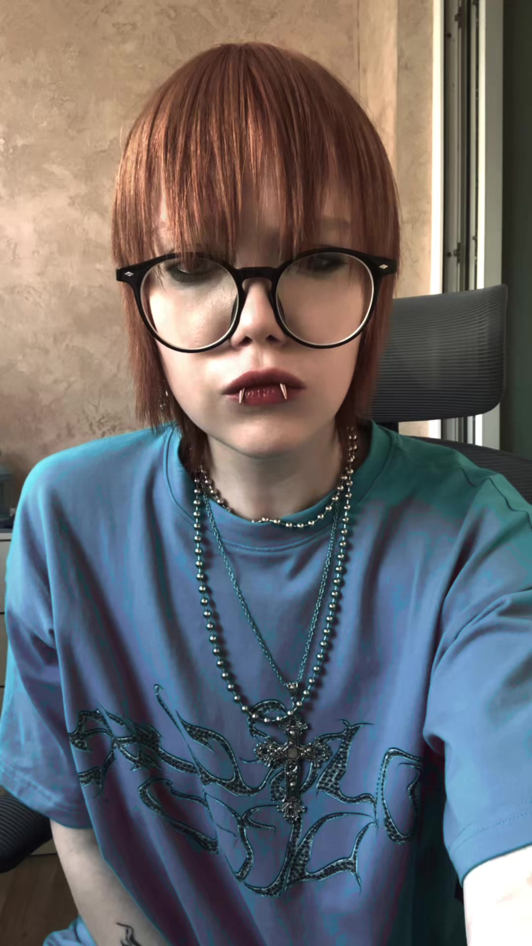 @emo.brut