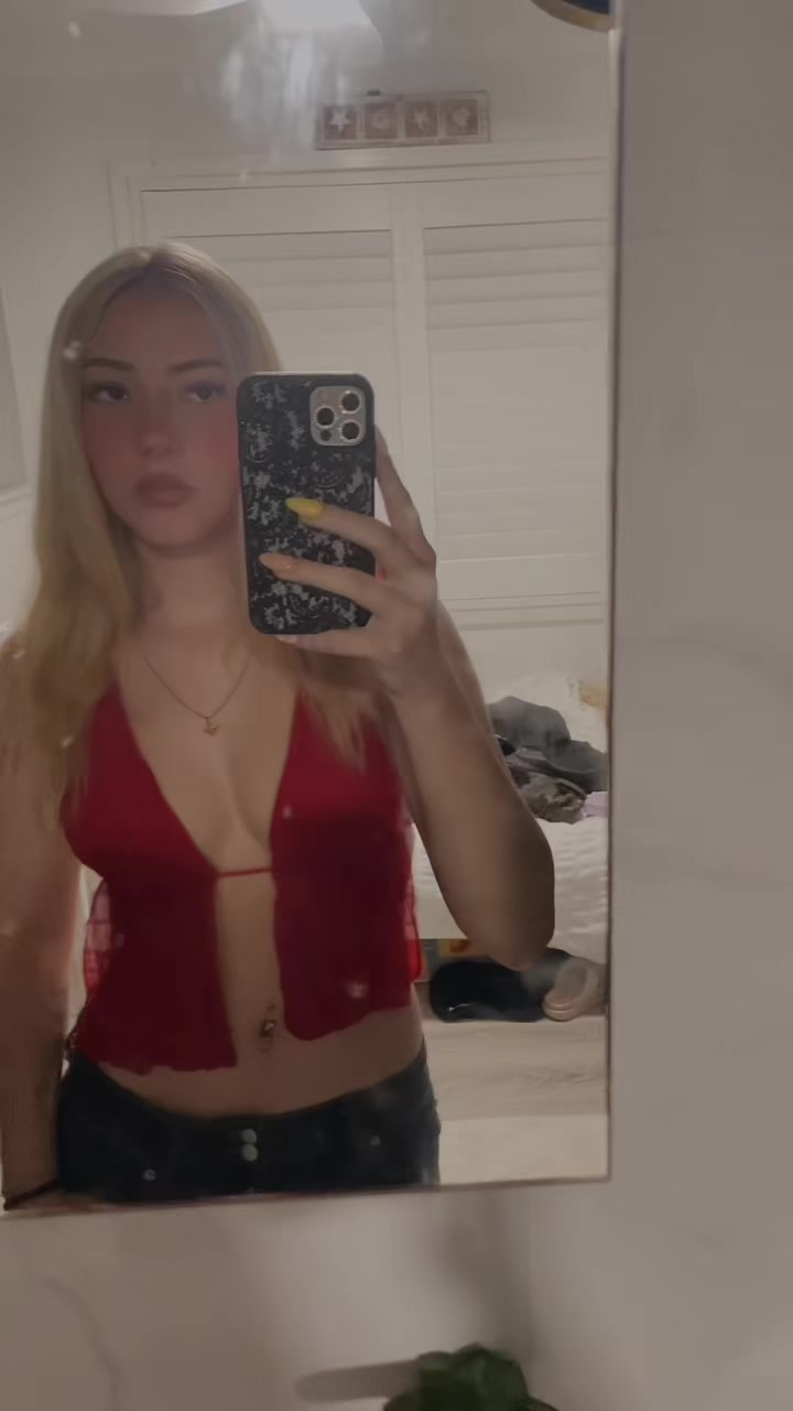 @𝕡𝕖𝕟𝕖𝕝𝕠𝕡𝕖