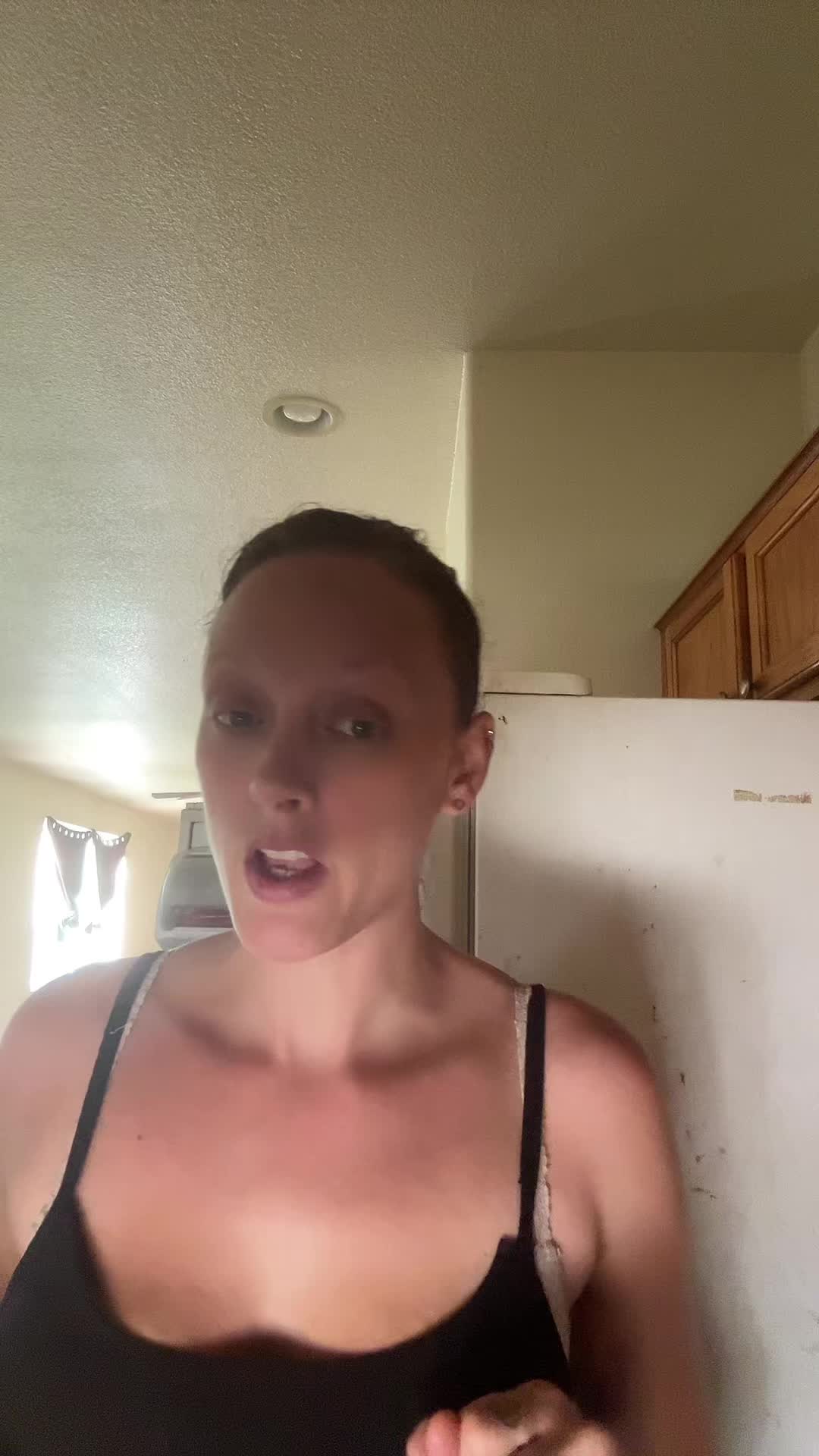 @bluntedbeauty408