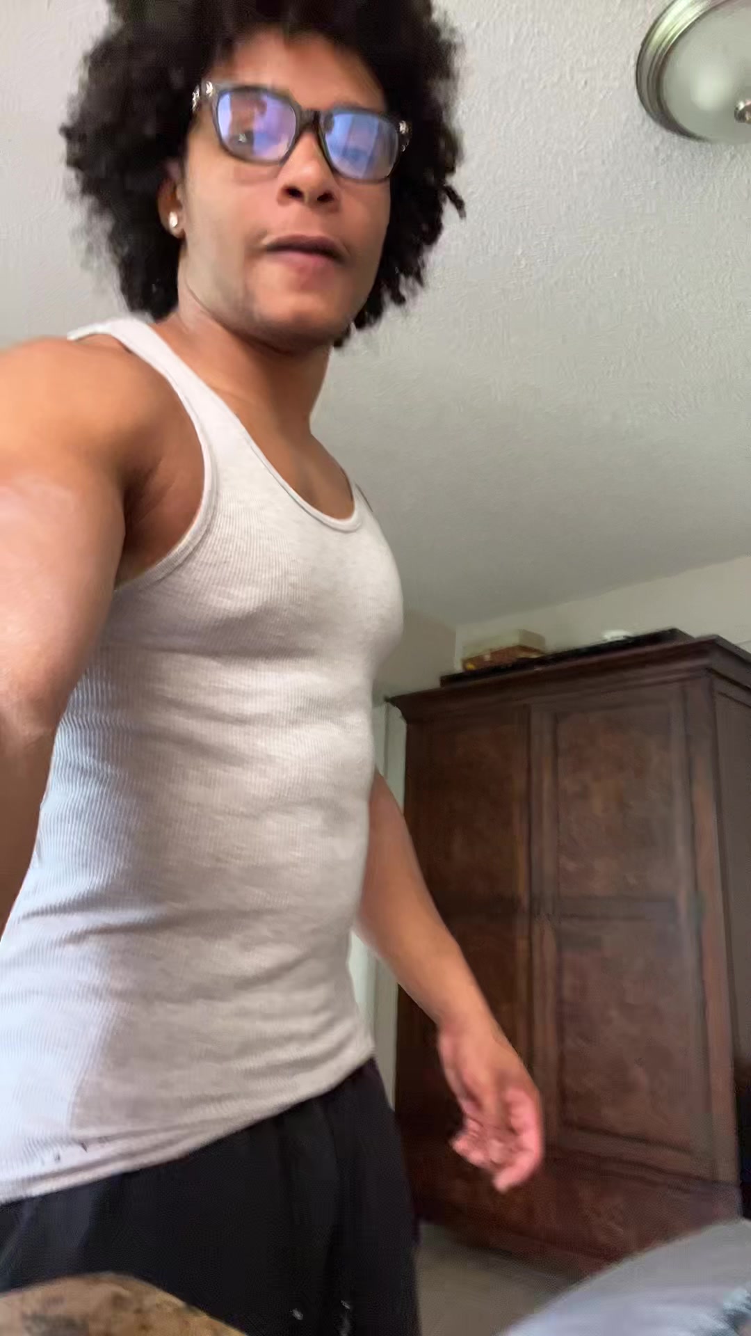 @MJ