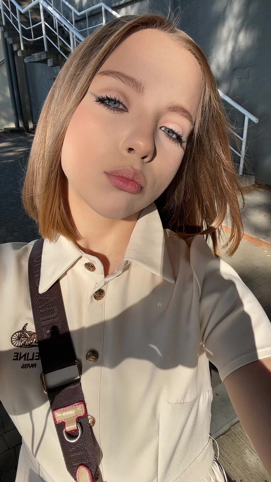 @dyh.flx