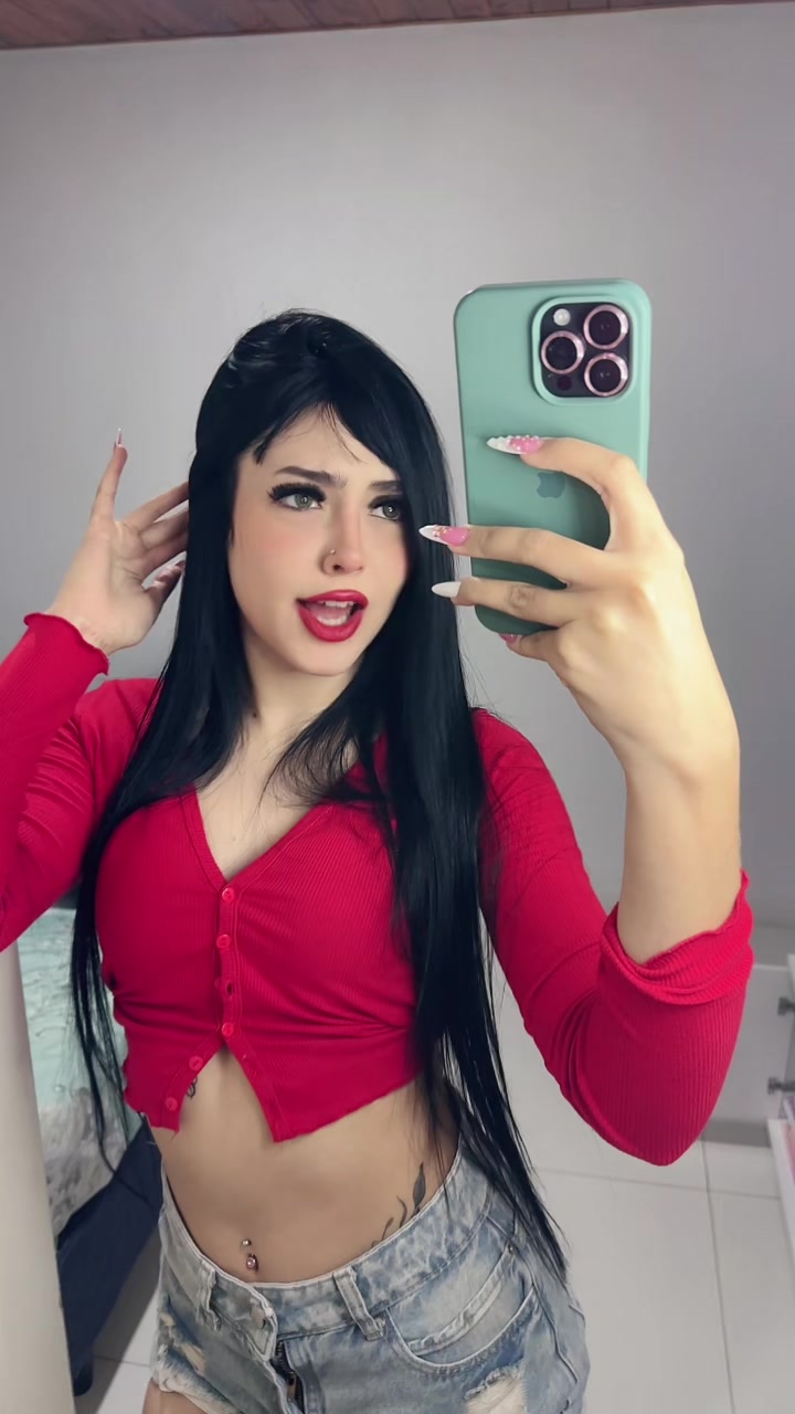 @magalujazmin 🫦