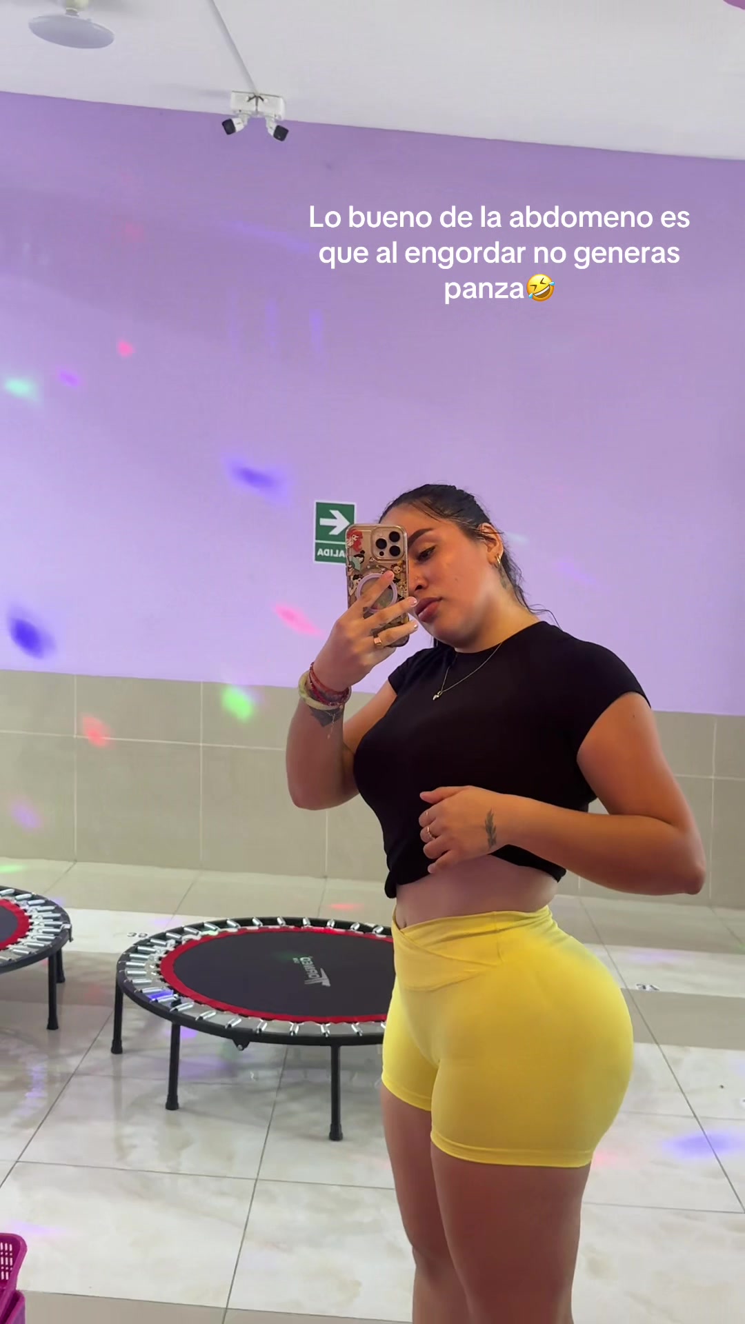 @Angela Costa