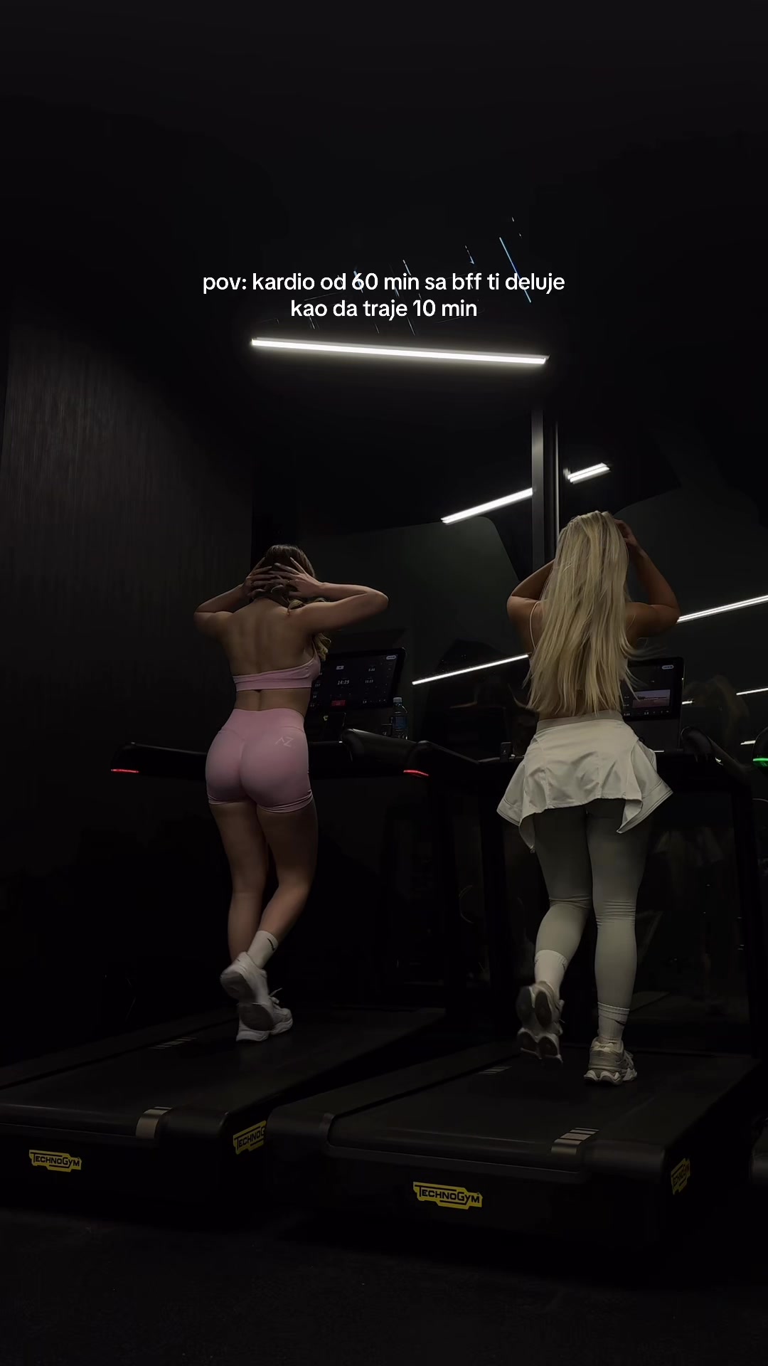 @anjax