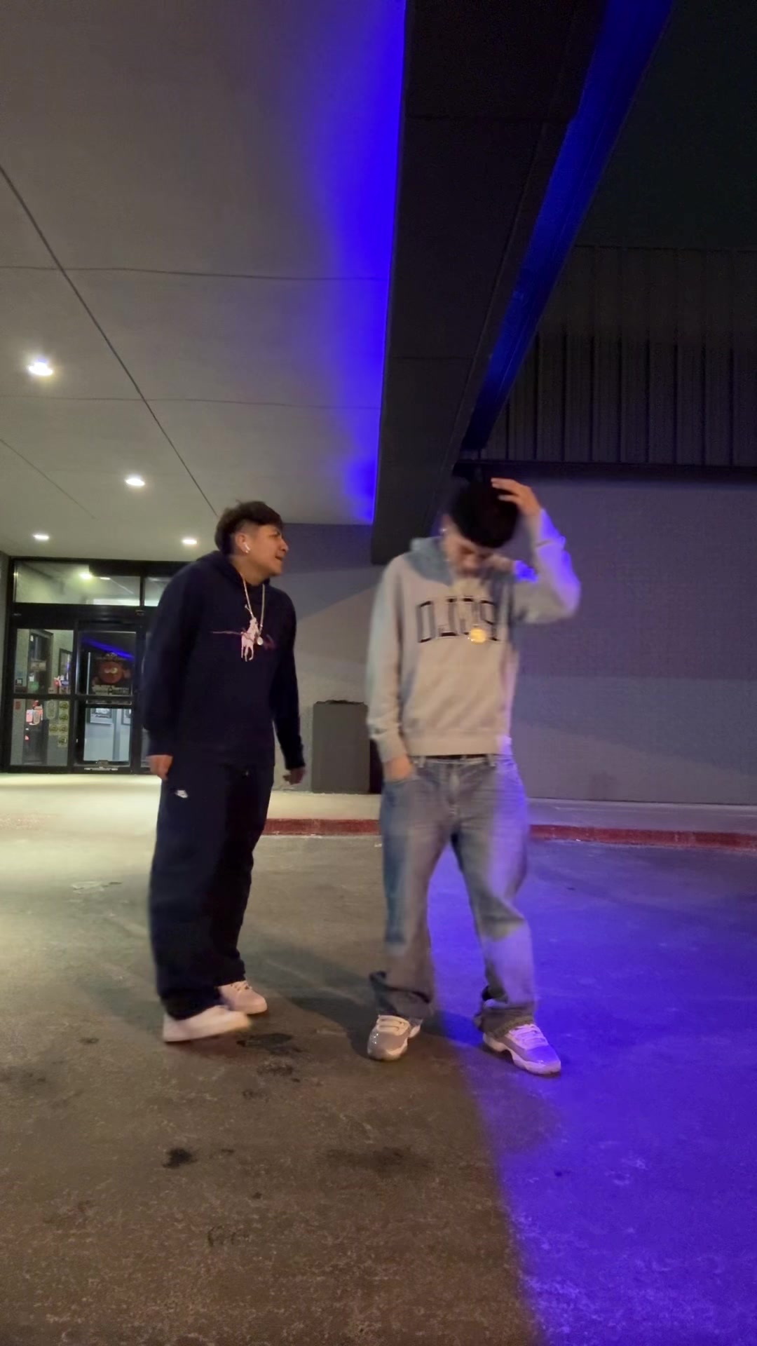 @xx.gio22