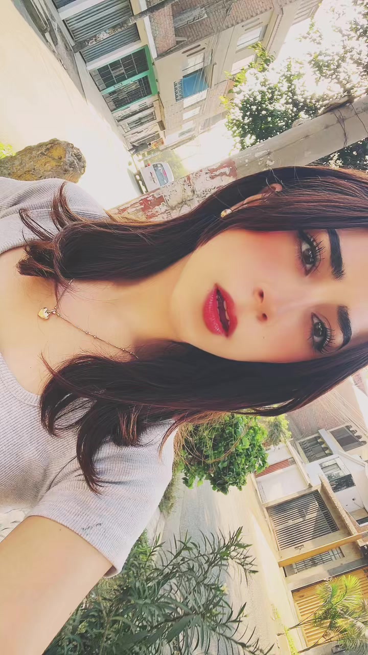 @Futura Esposa de Paul Colonia✨