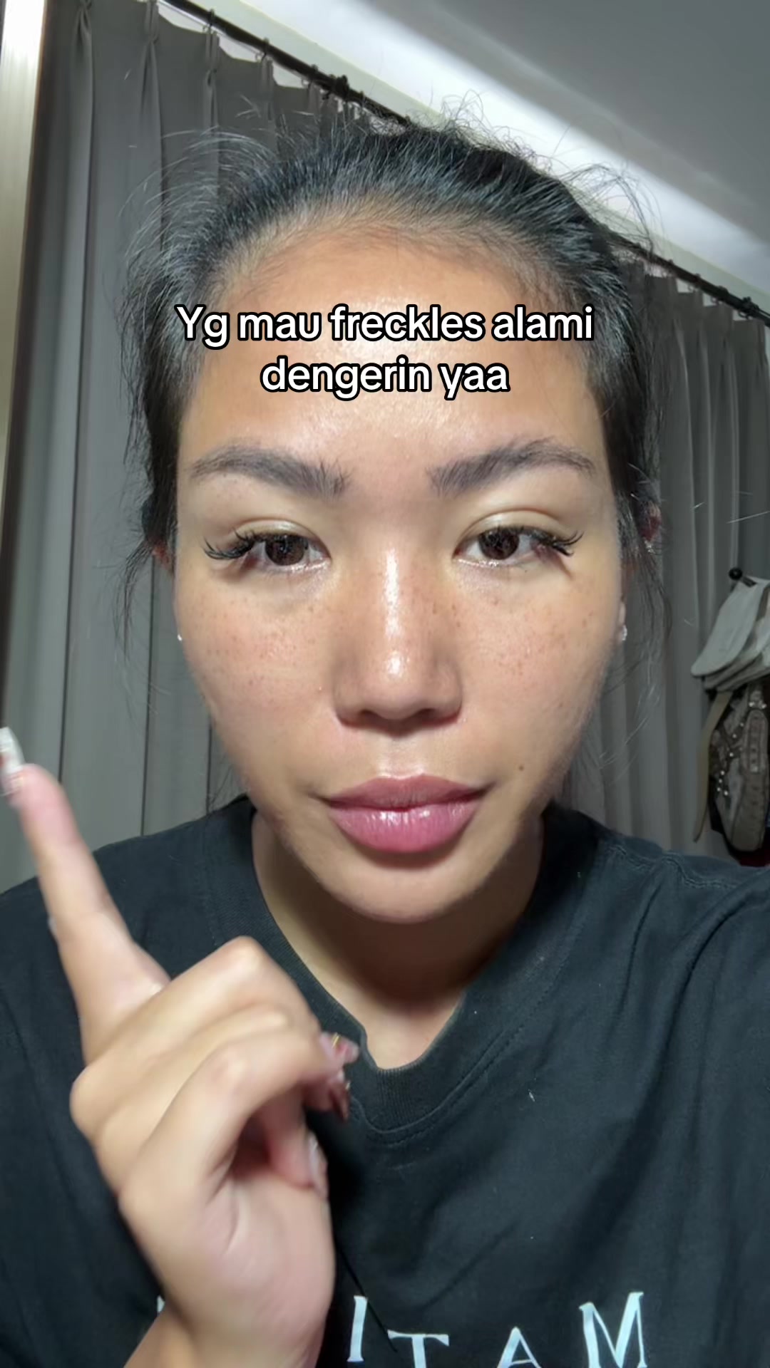 @Laura Siburian