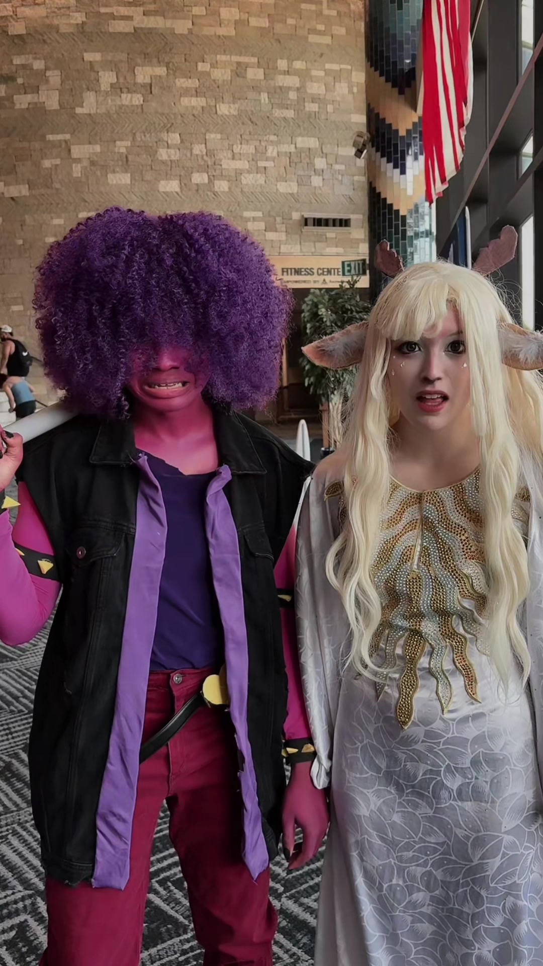 @holly