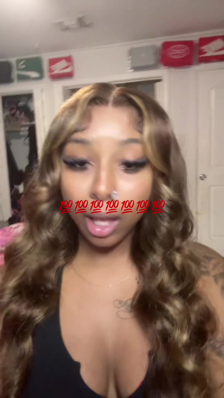 @👸🏾