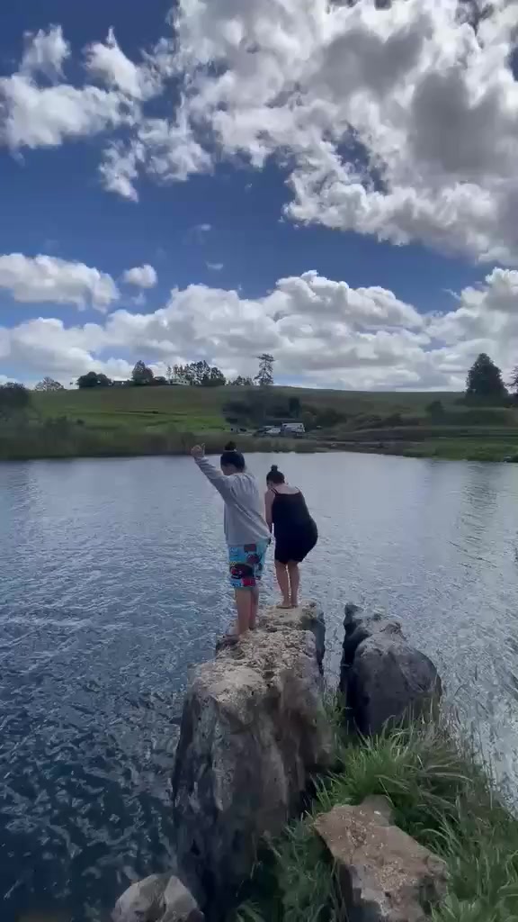 @#OUTWHANAZ