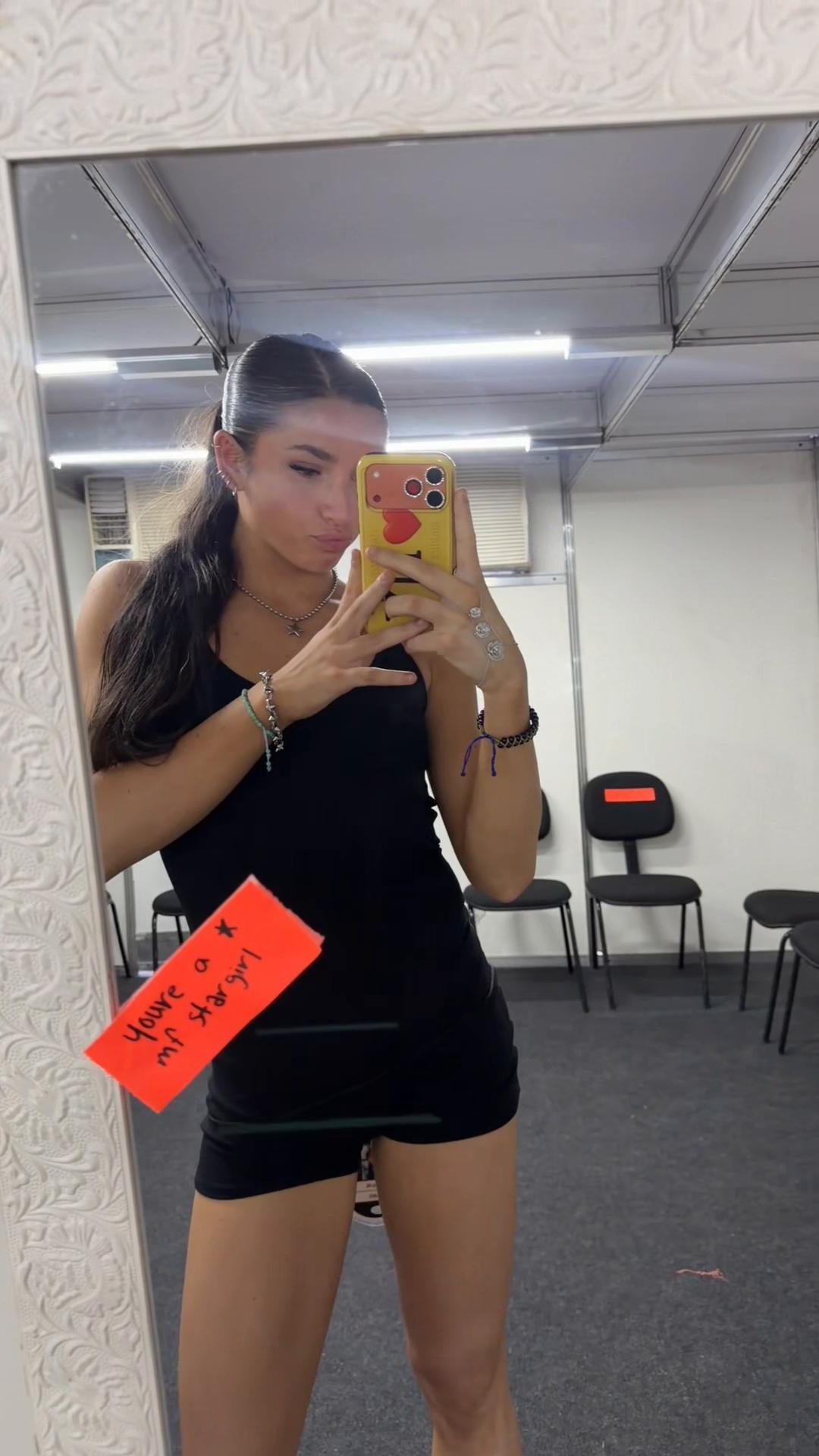 @aysia mcw ★