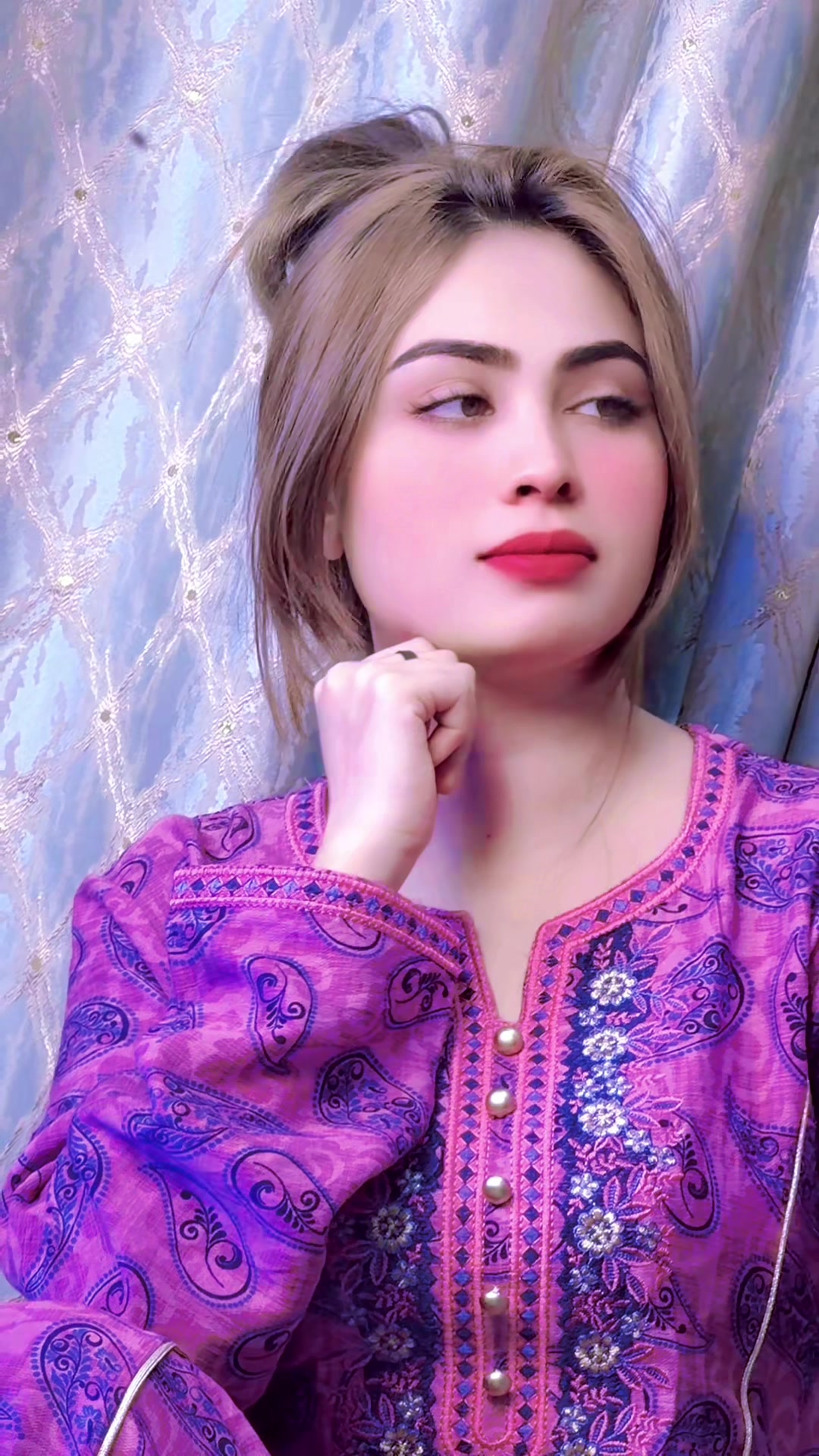 @ملک