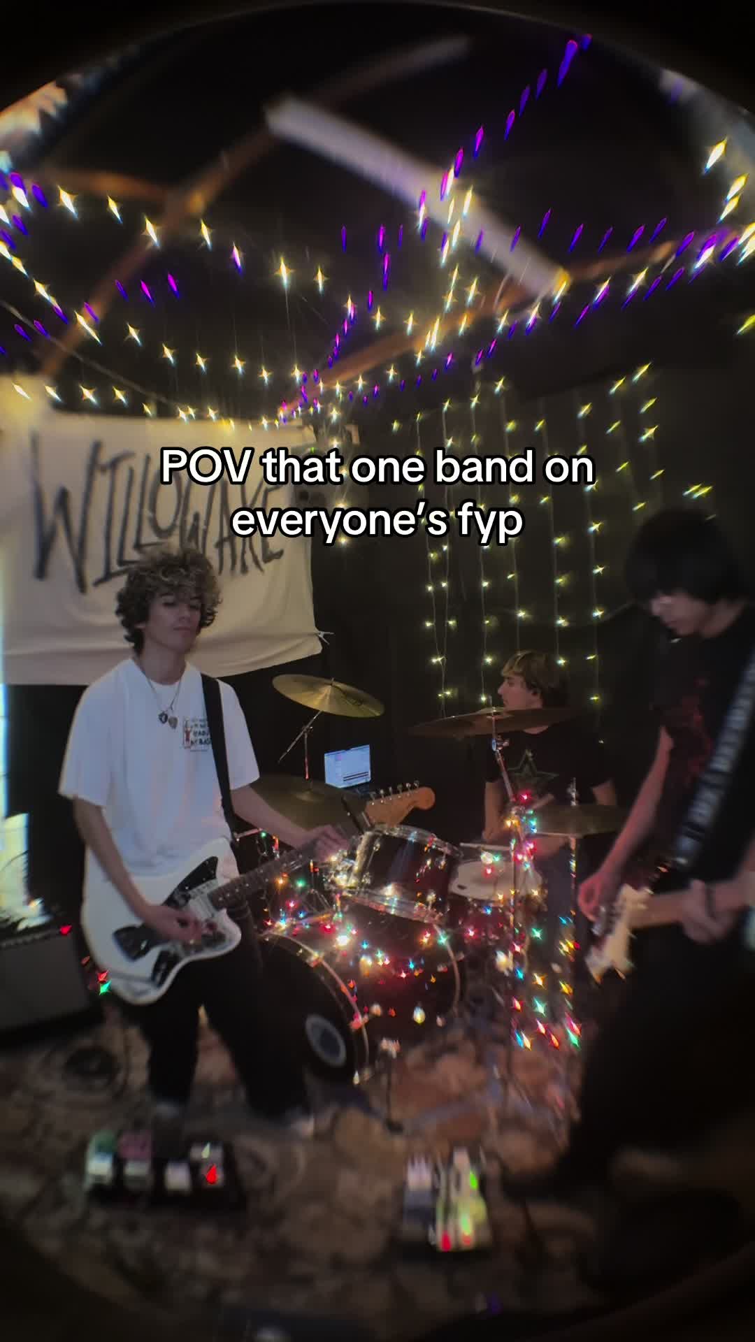 @willowake