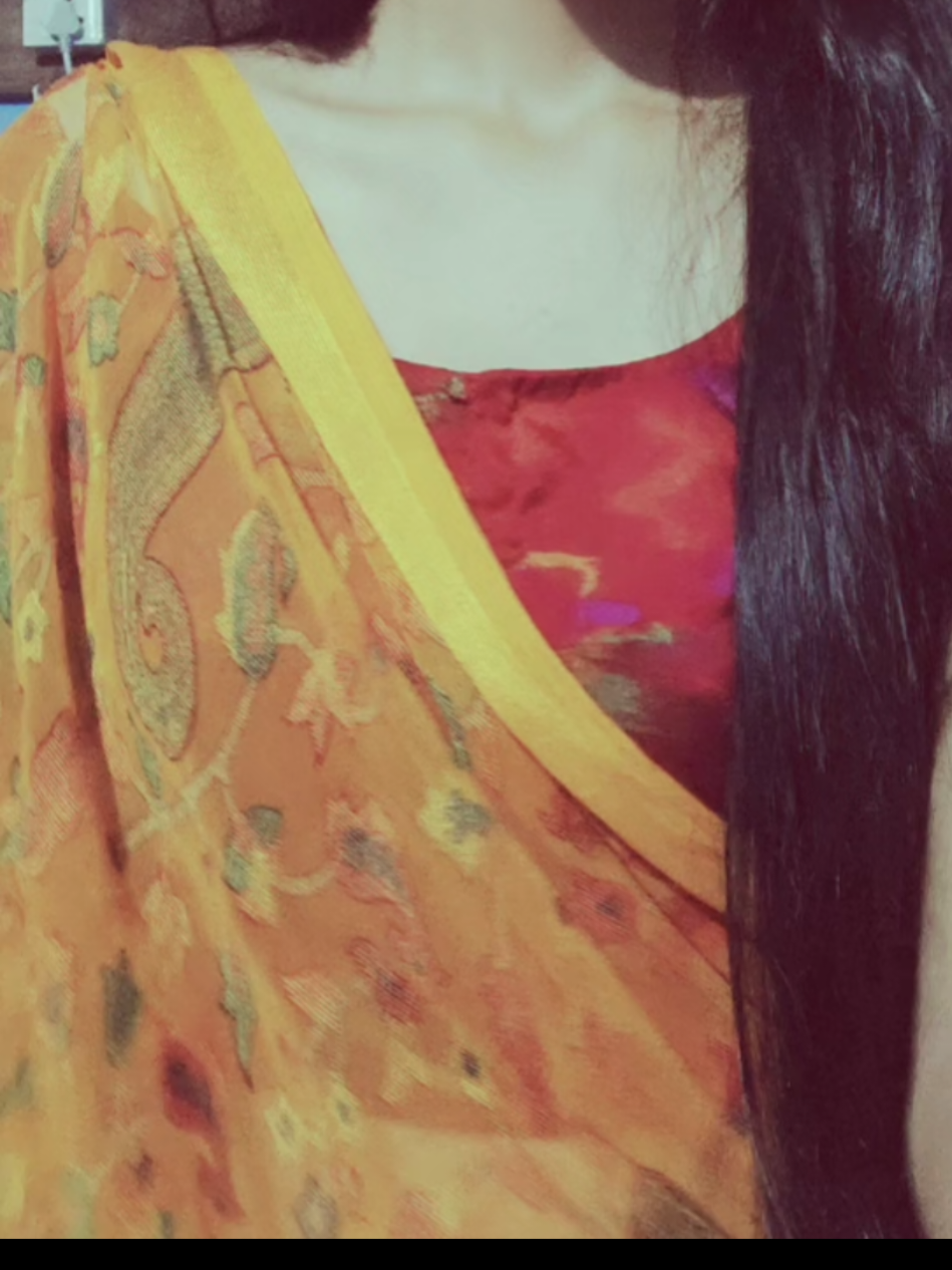 @Shifa_🌻