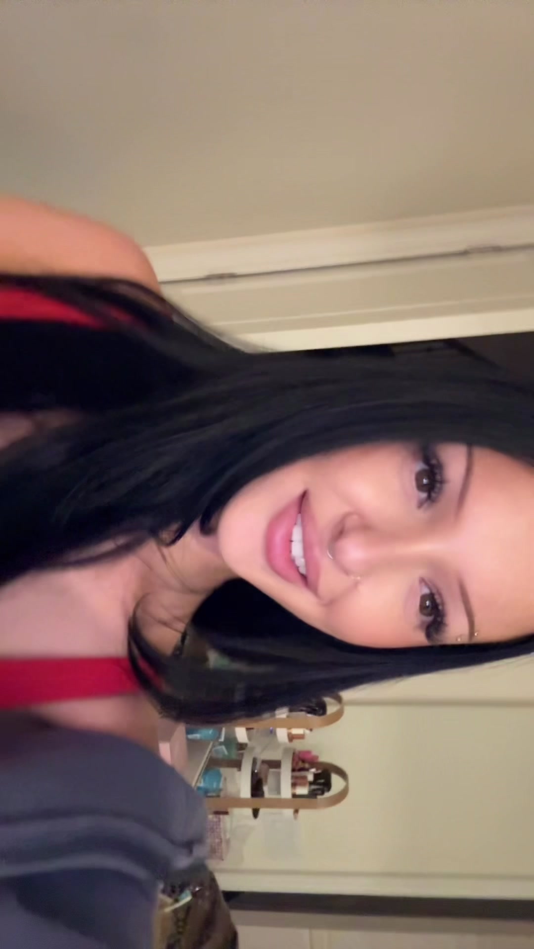 @⠀⠀