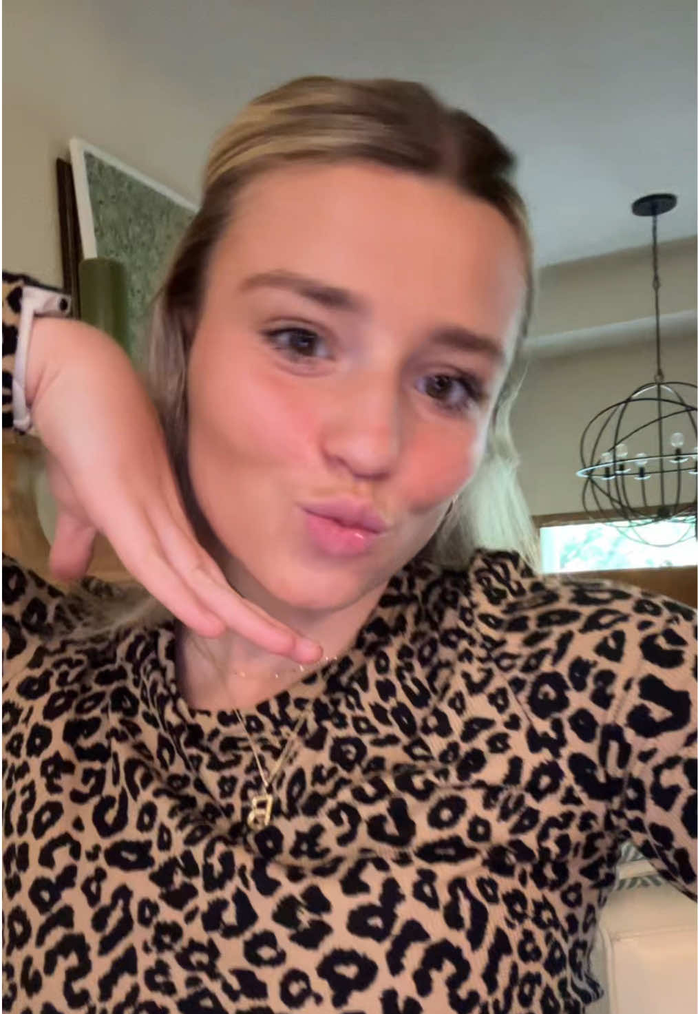 @bella