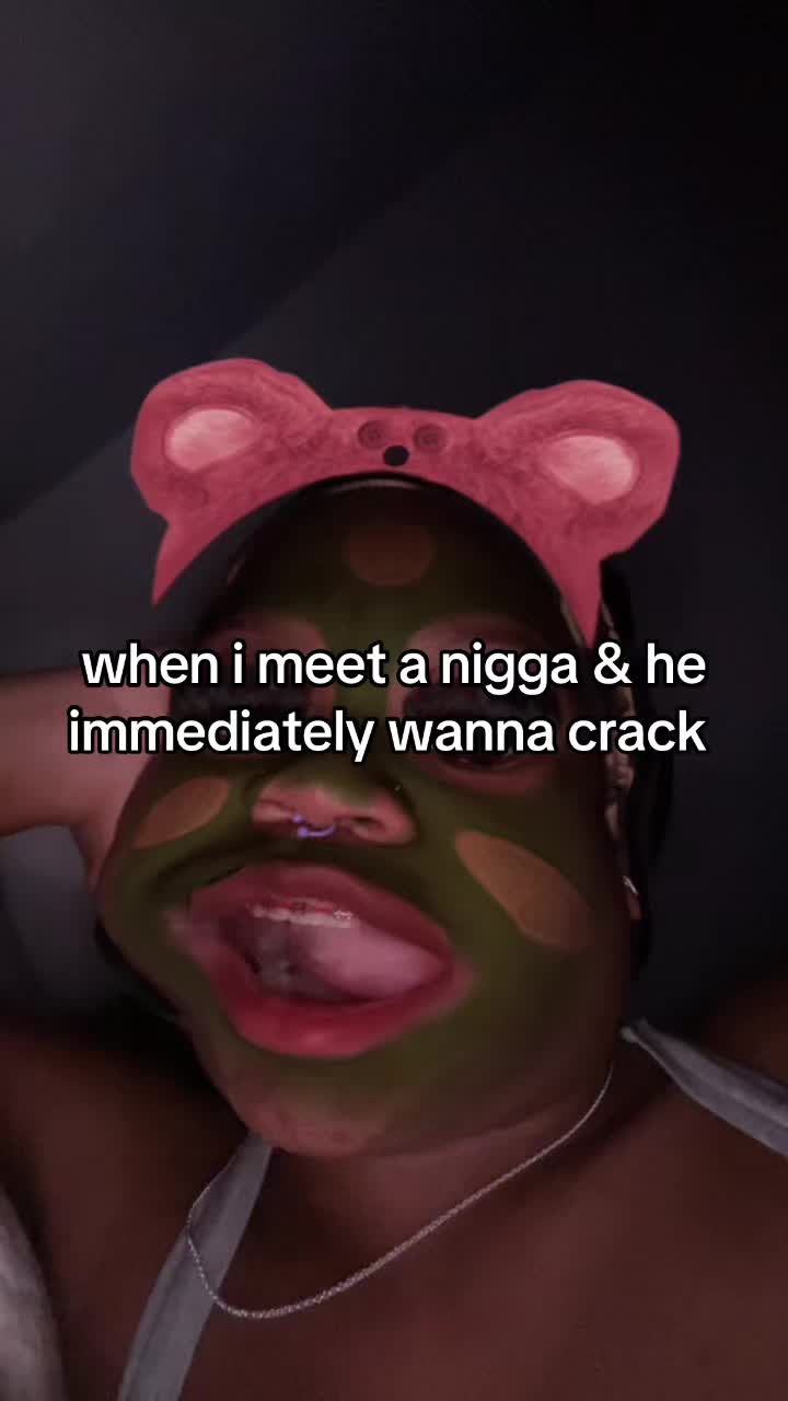 @🫦