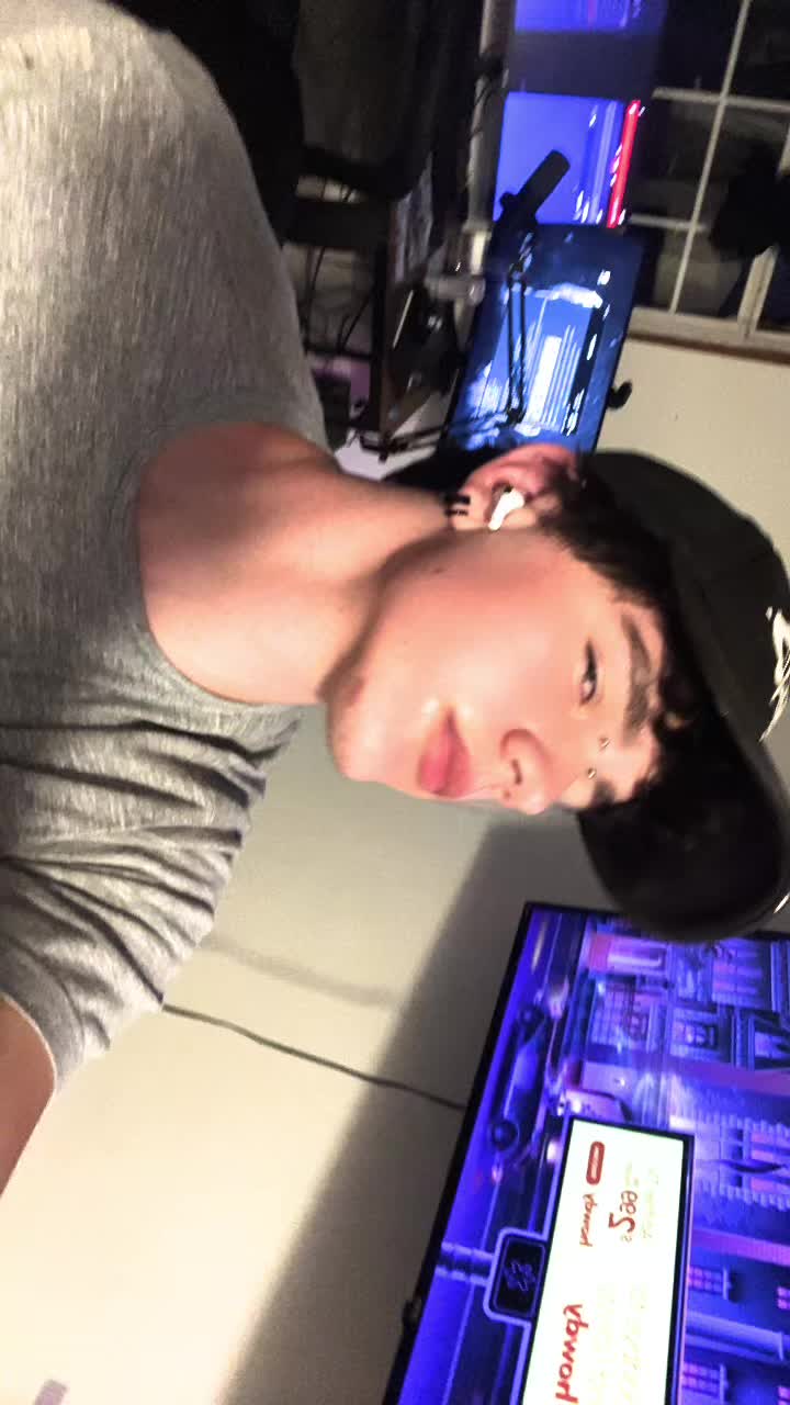 @Devin