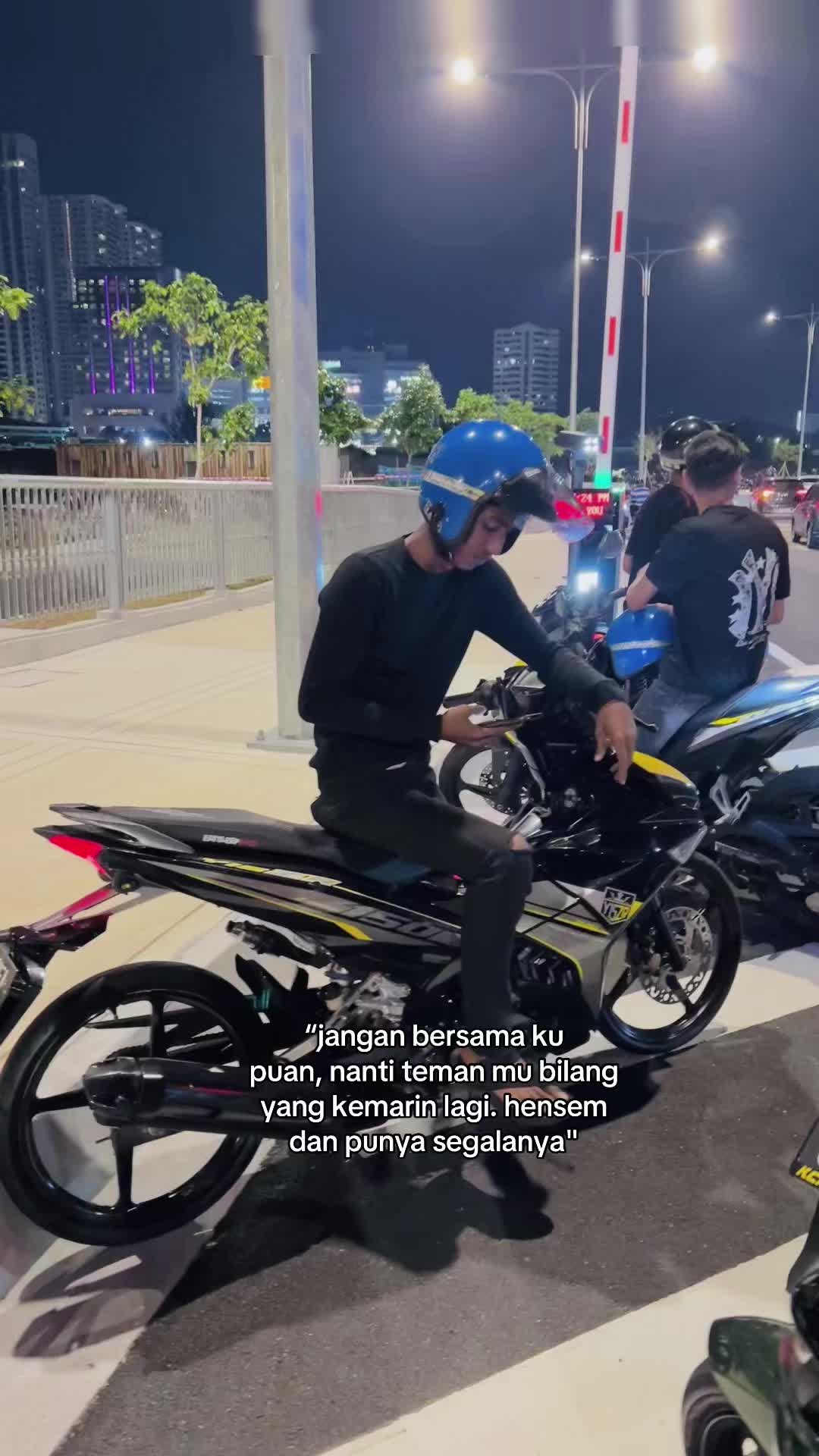 @Call me paktam🥷