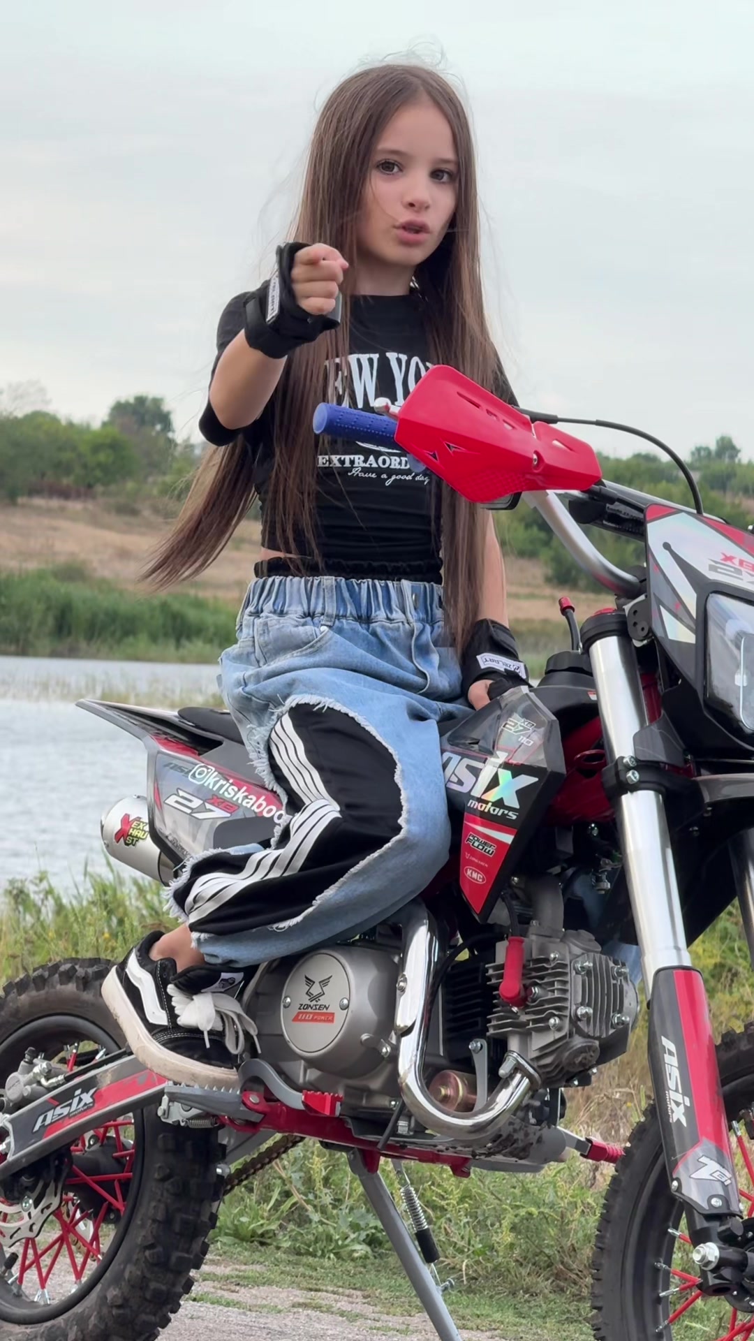 @kriskaboo