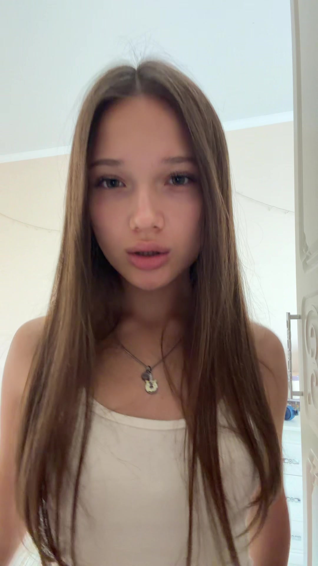 @AnnaPierce