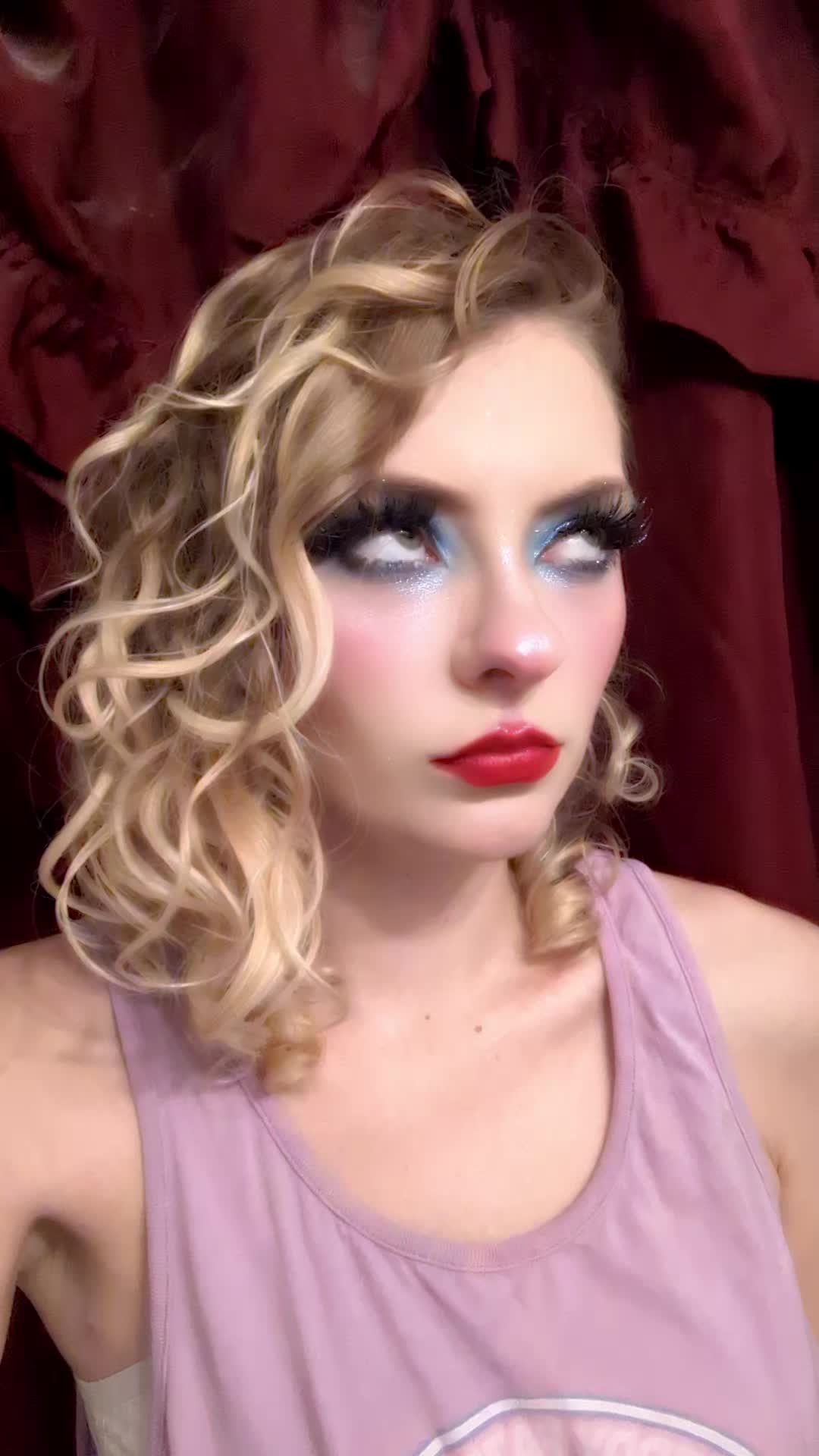 @CranberryKitty