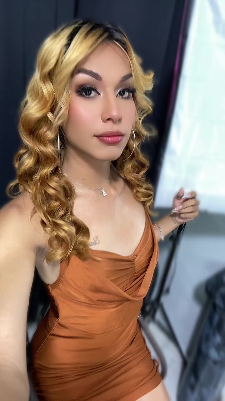 @Chloe zarate