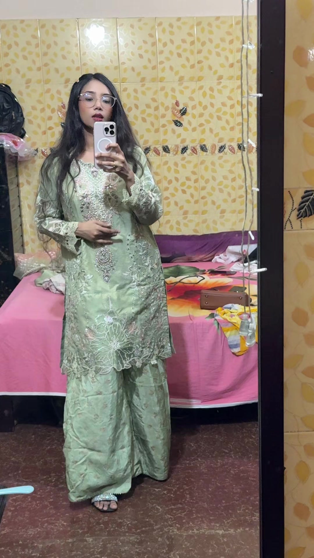 @Kashmir K