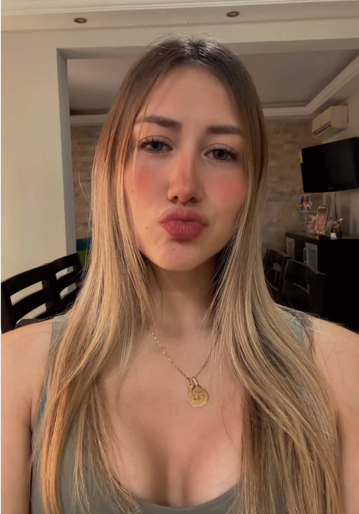 @belenescobarm