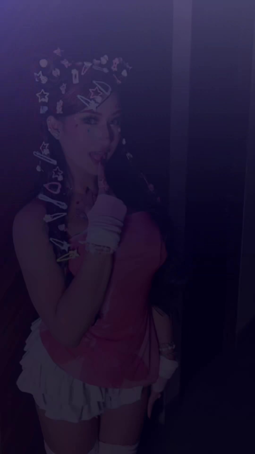 @JJHOLIC8-)