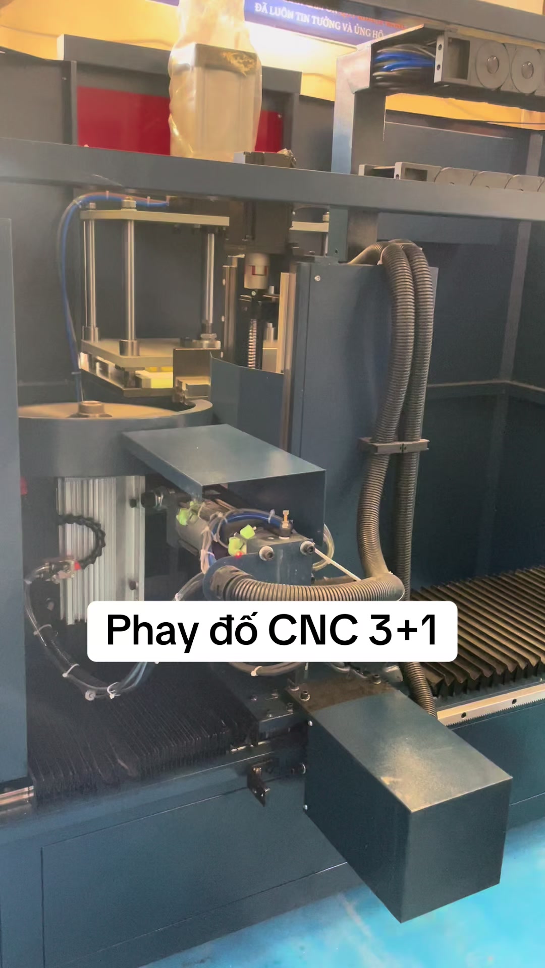 @Khu Máy Cắt Nhôm