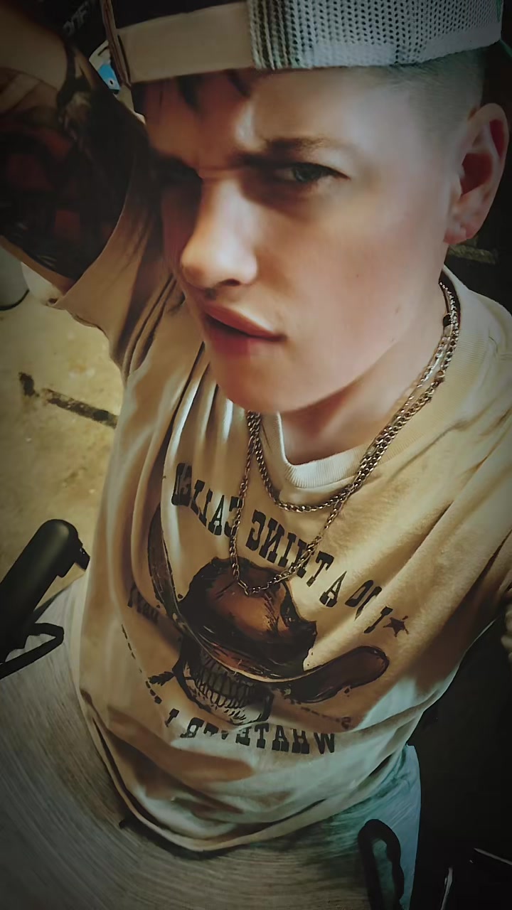 @PizzaNinja1997♑️