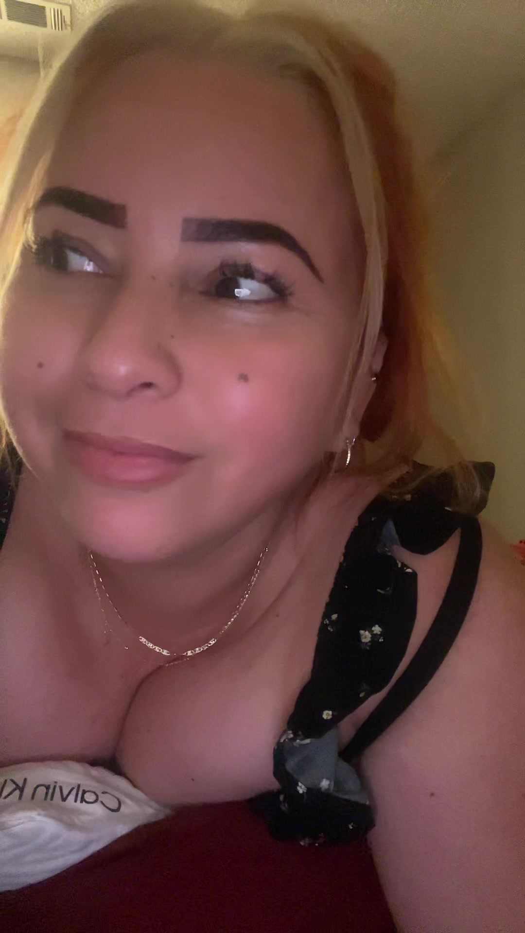 @Esther