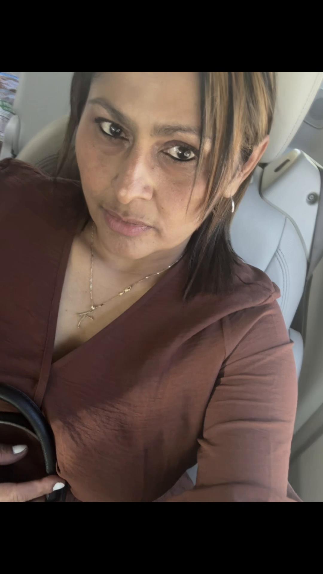 @Karina Bermúdez 👄🌹🌹