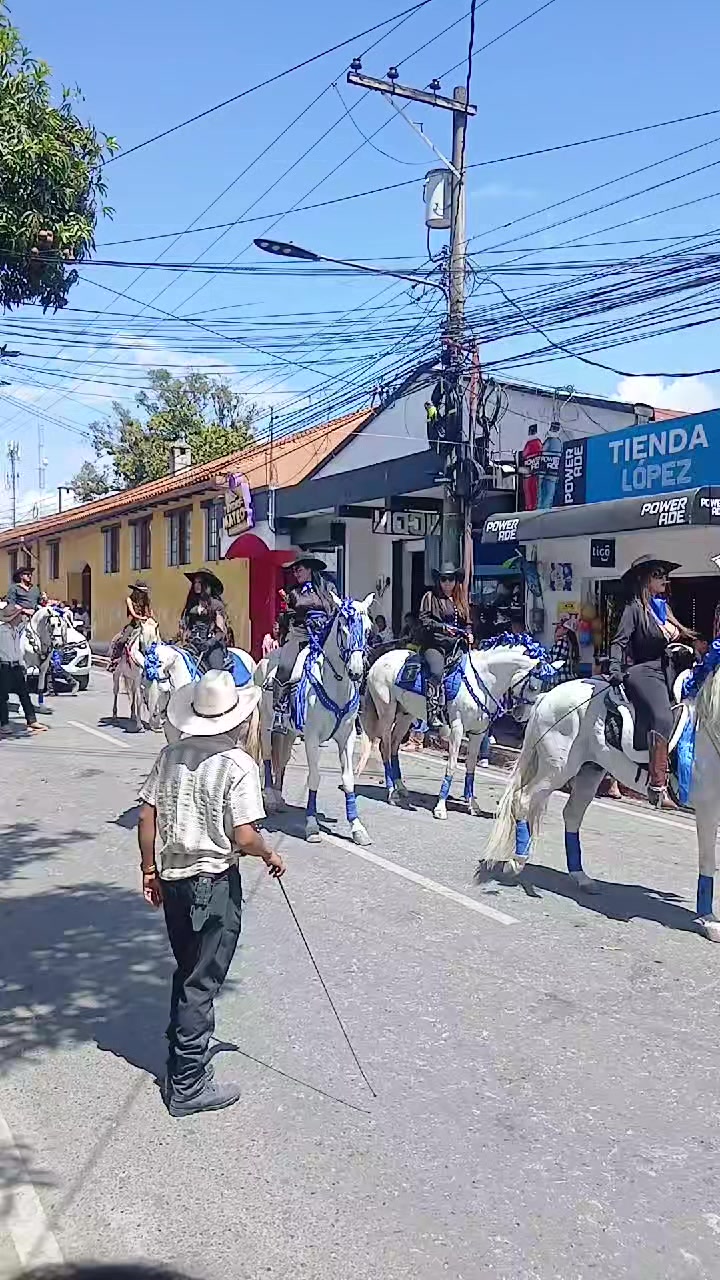 @Byron Icó