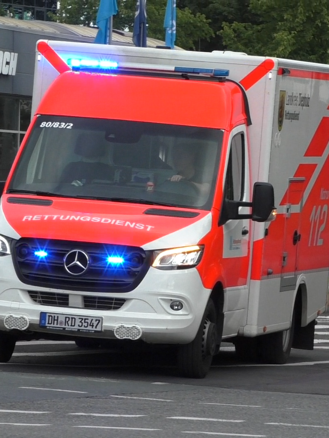 @Blaulichtfahrt