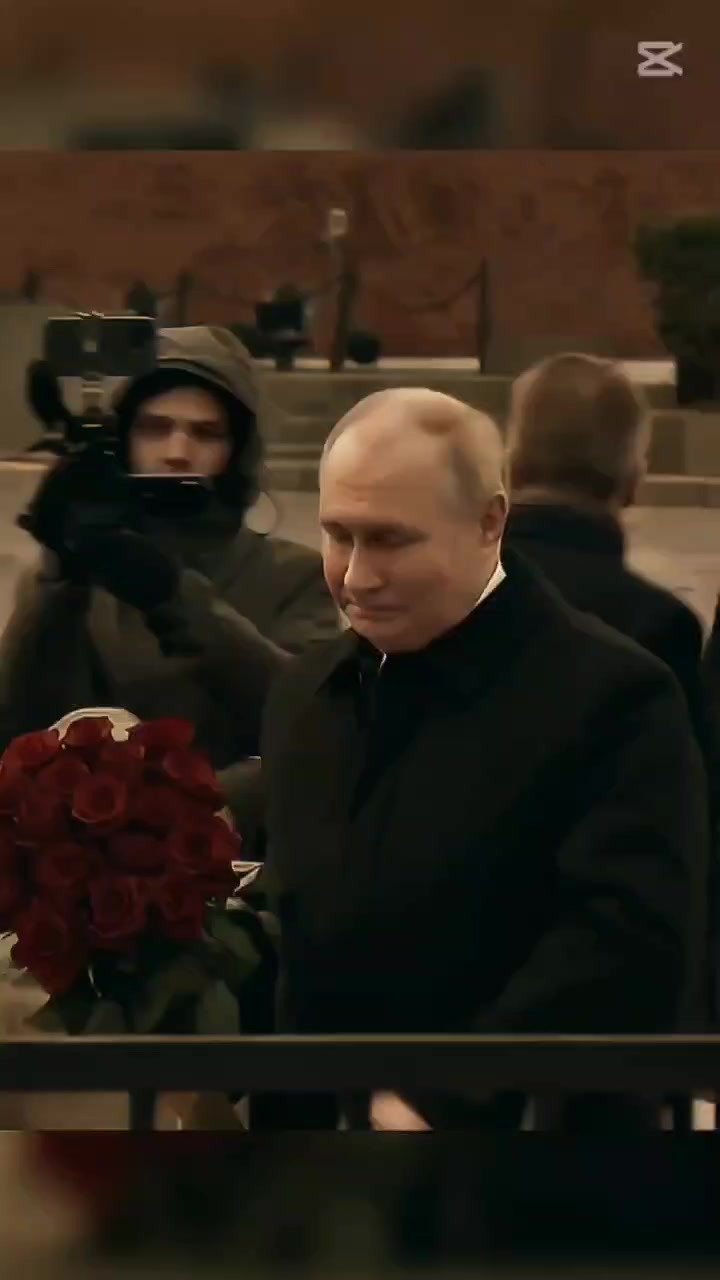 @🐻 𝐃𝐚𝐝𝐝𝐲 𝐏𝐮𝐭𝐢𝐧 🇷🇺