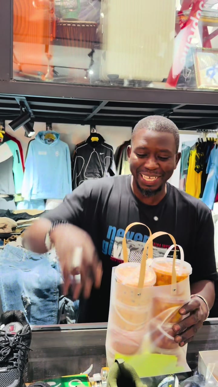 @Benz VIP Fashion Store🇬🇲🇺🇸