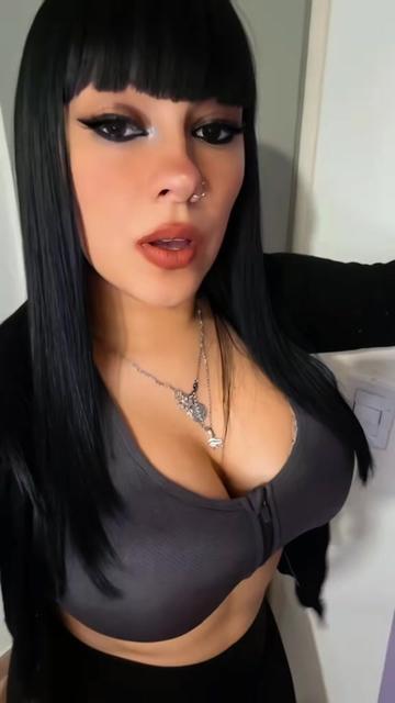 @Daniela Burgos