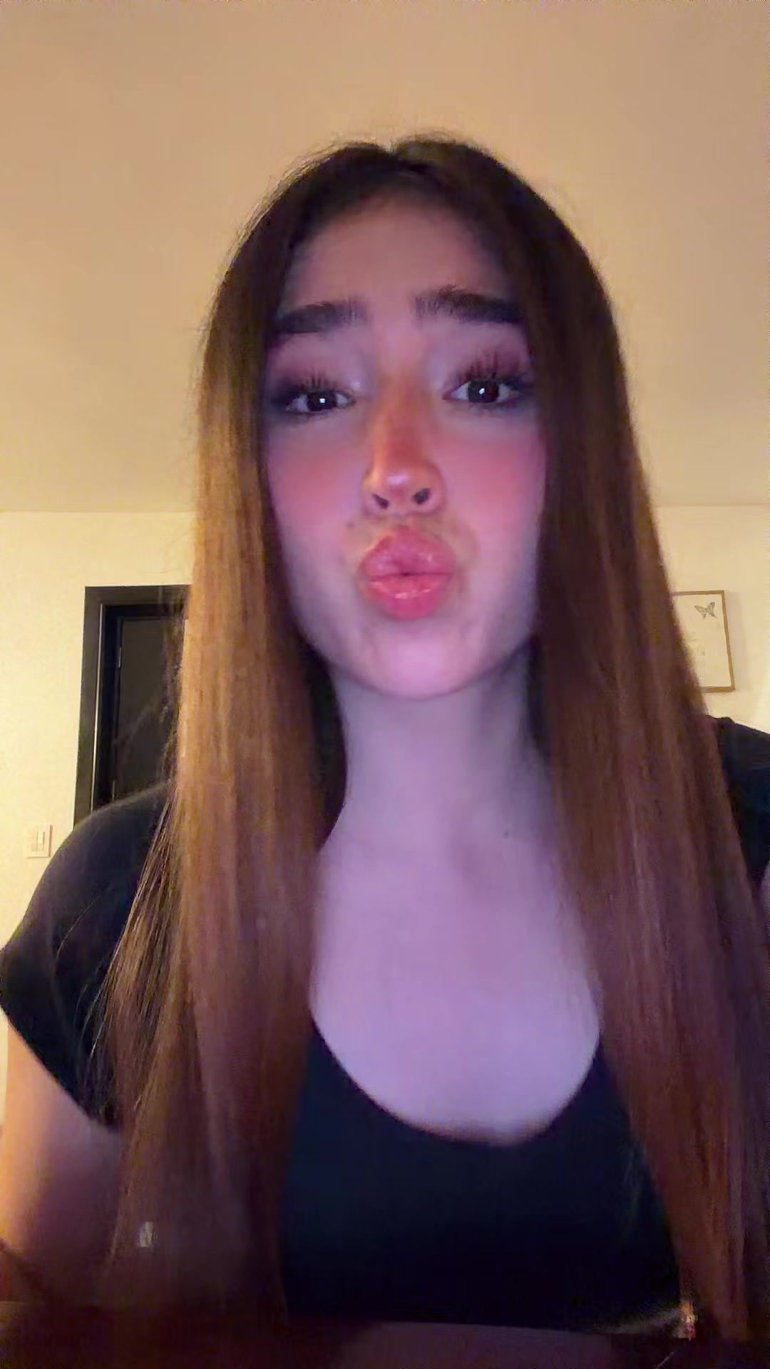 @kamihickman_