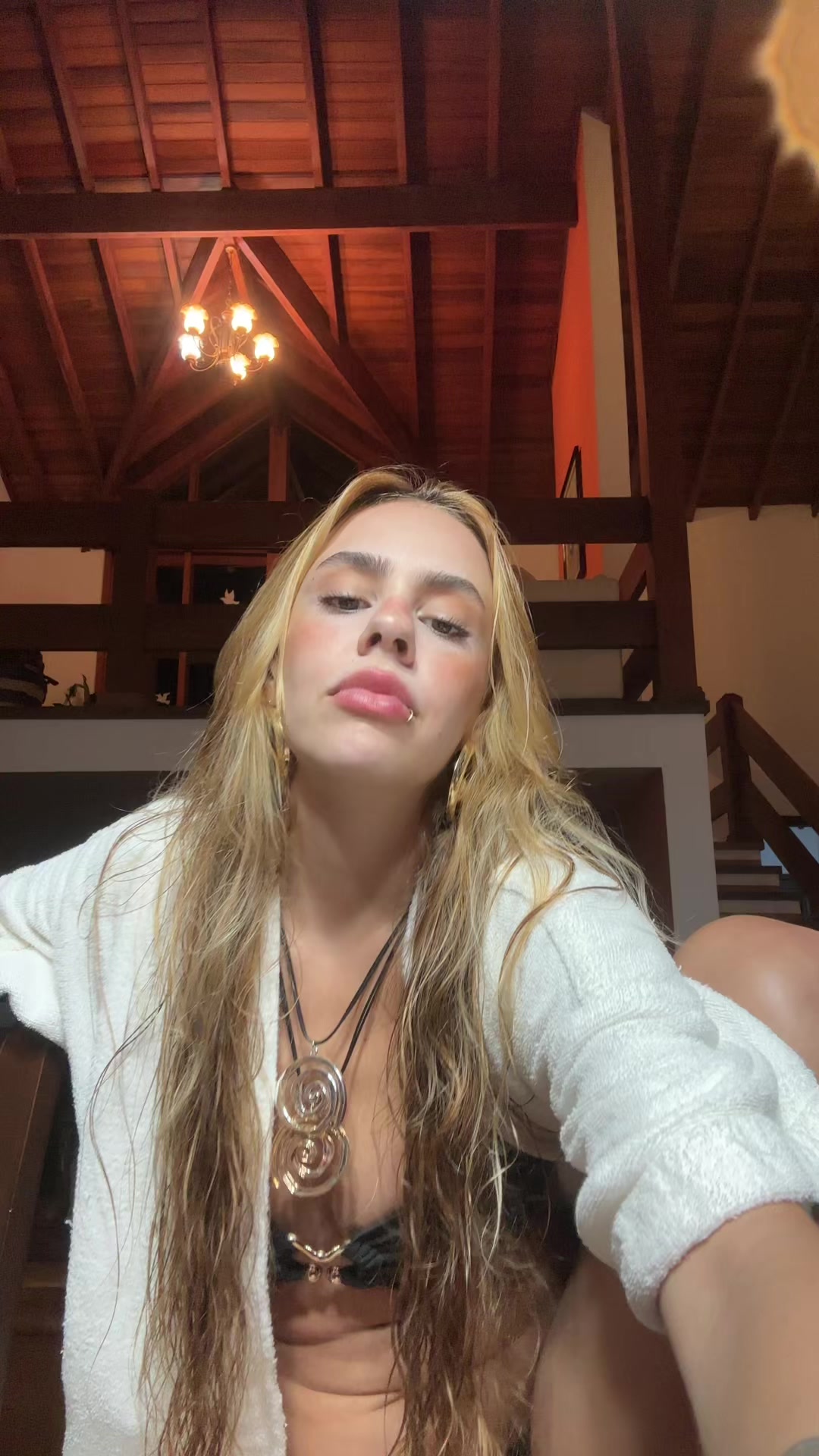 @analuiza