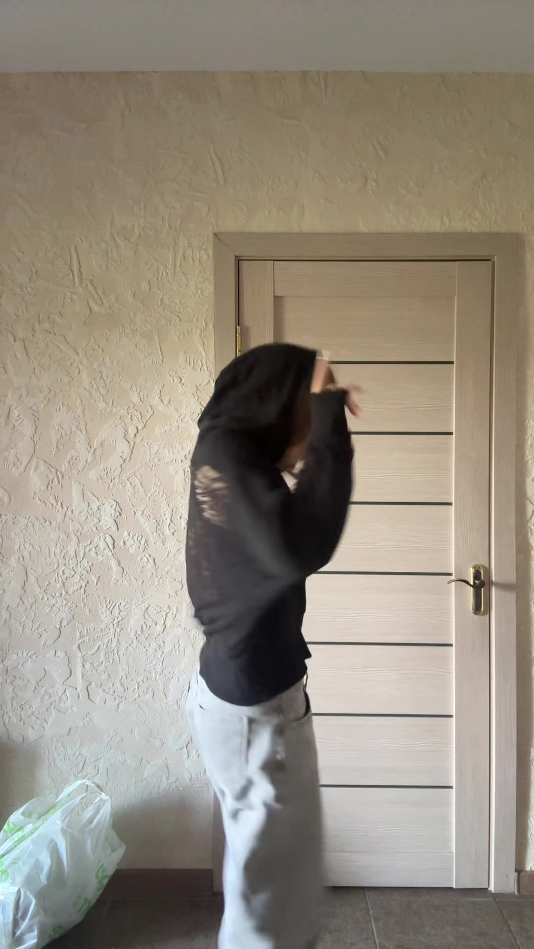 @Bb