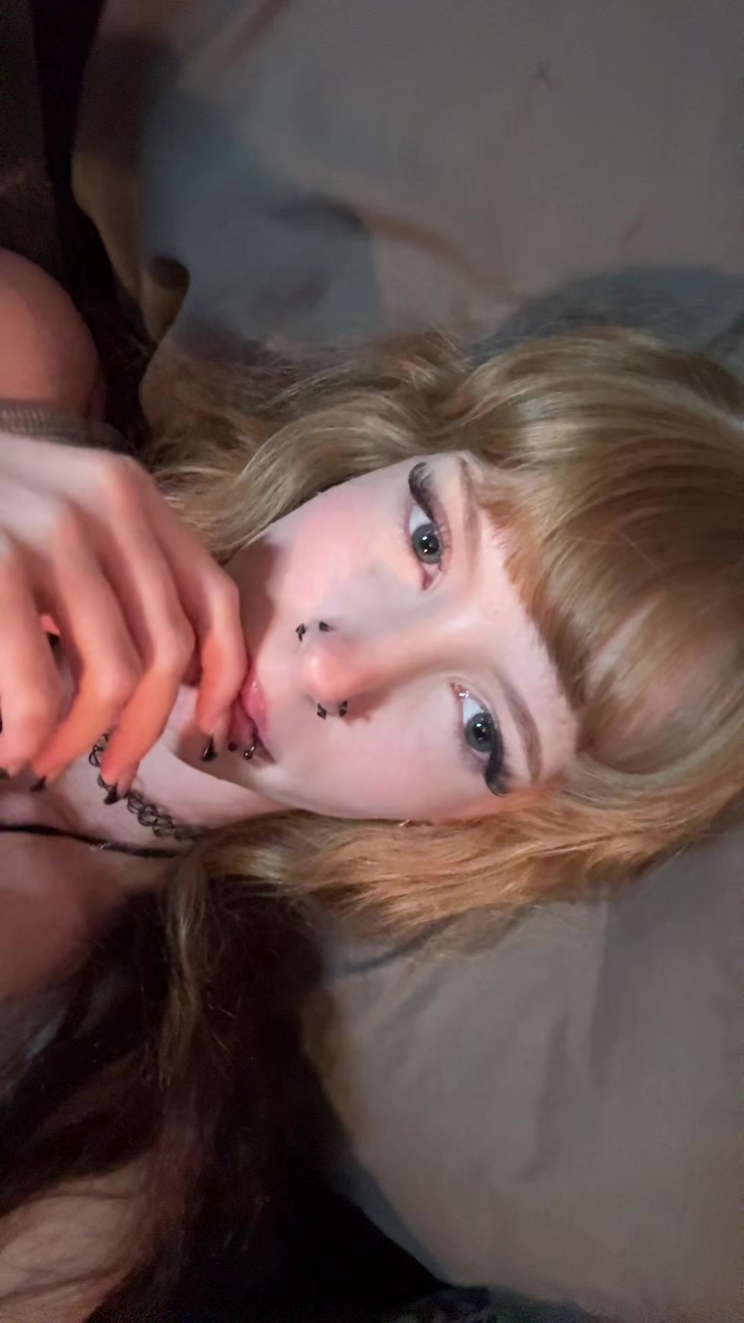 @v
