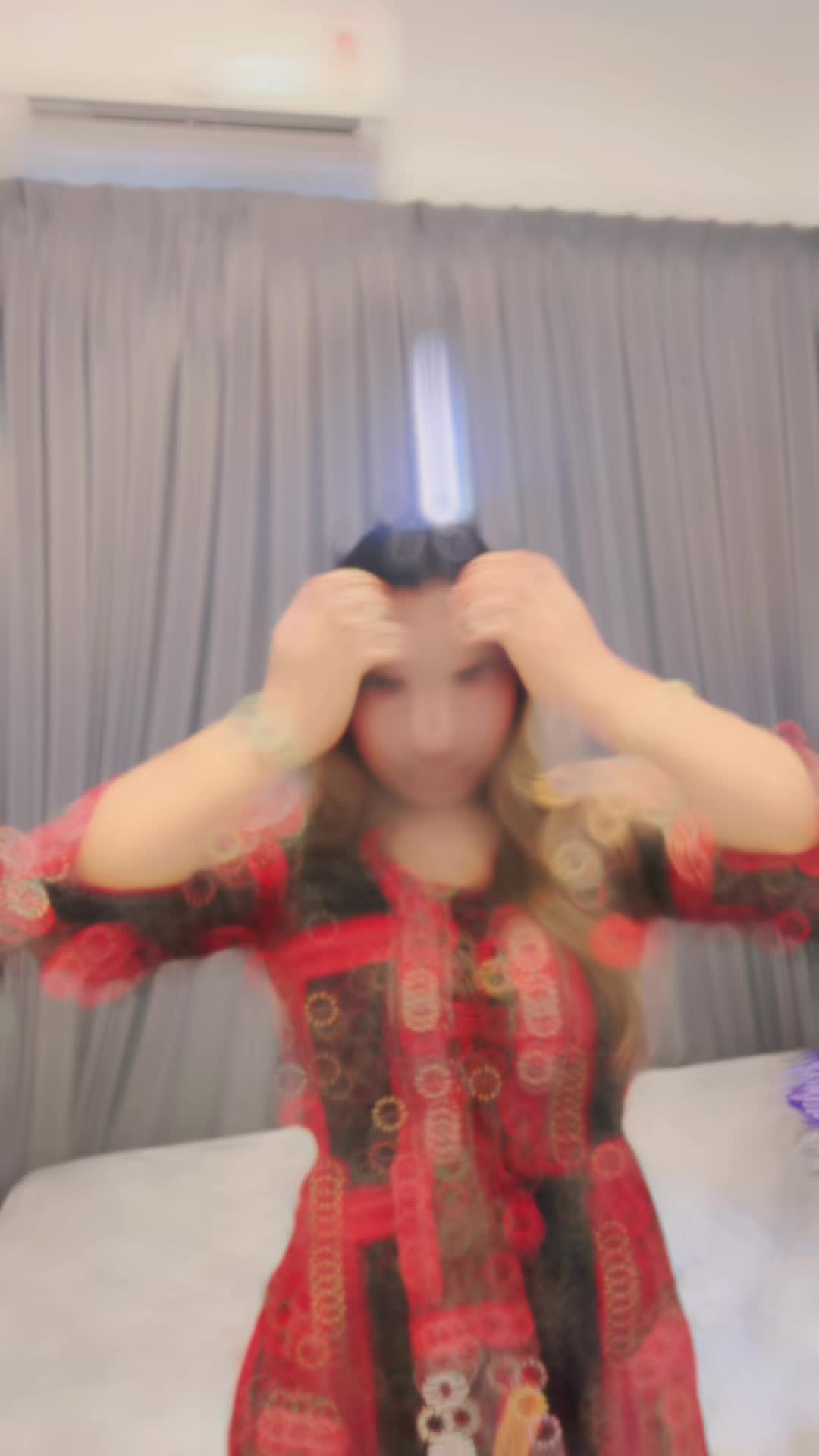 @Ria