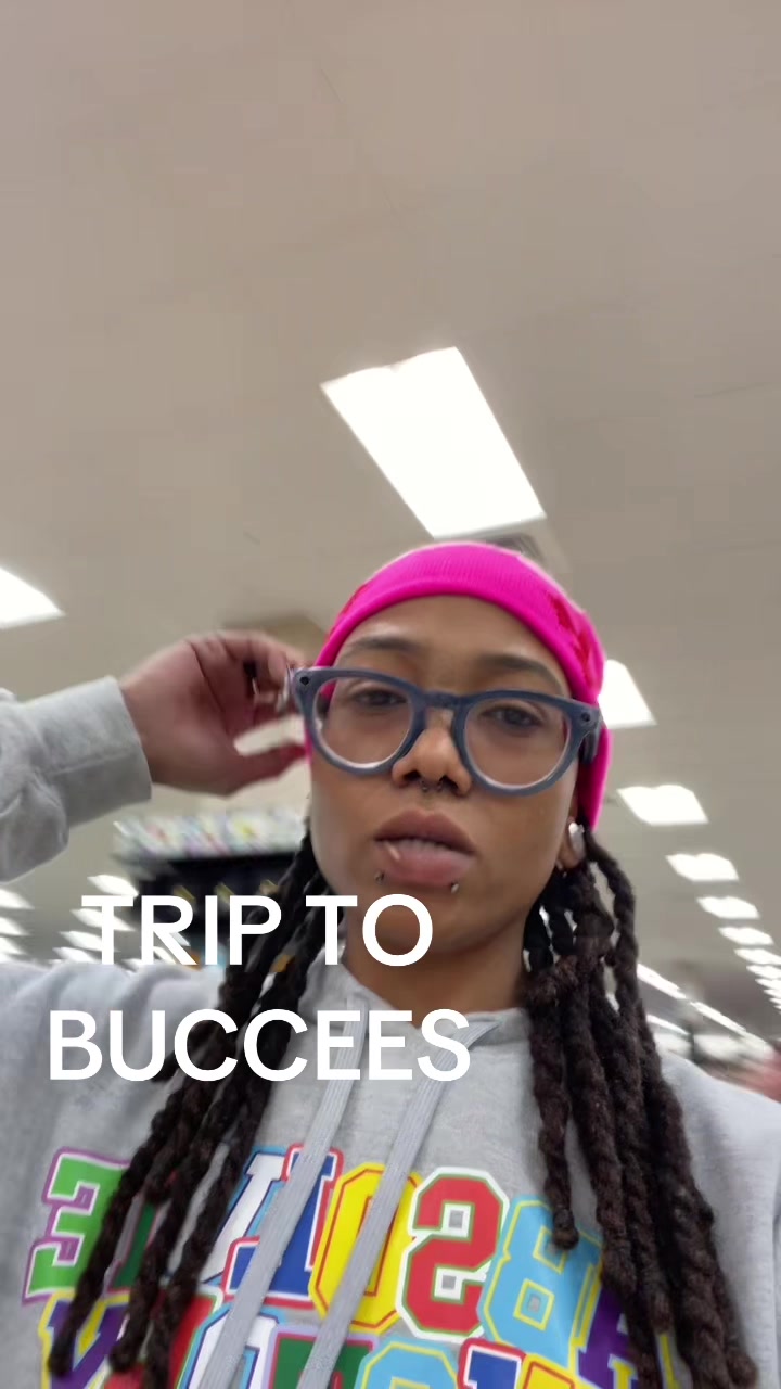 @She B.Dope ๐ค๐๐ฝโ๏ธ๐