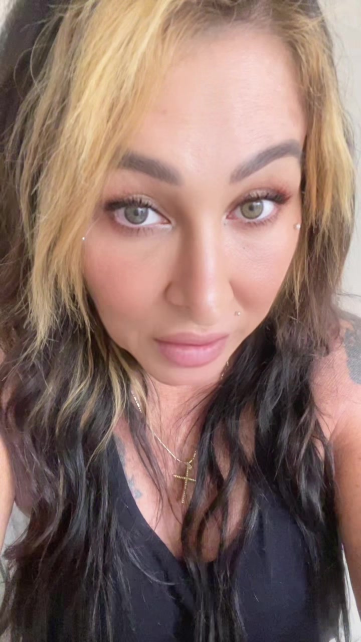 @Italiangirl🇮🇹native🇨🇦🇨🇦