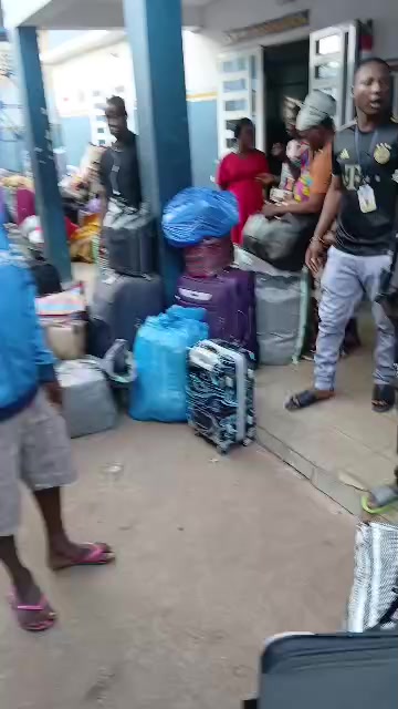 @jeune badje